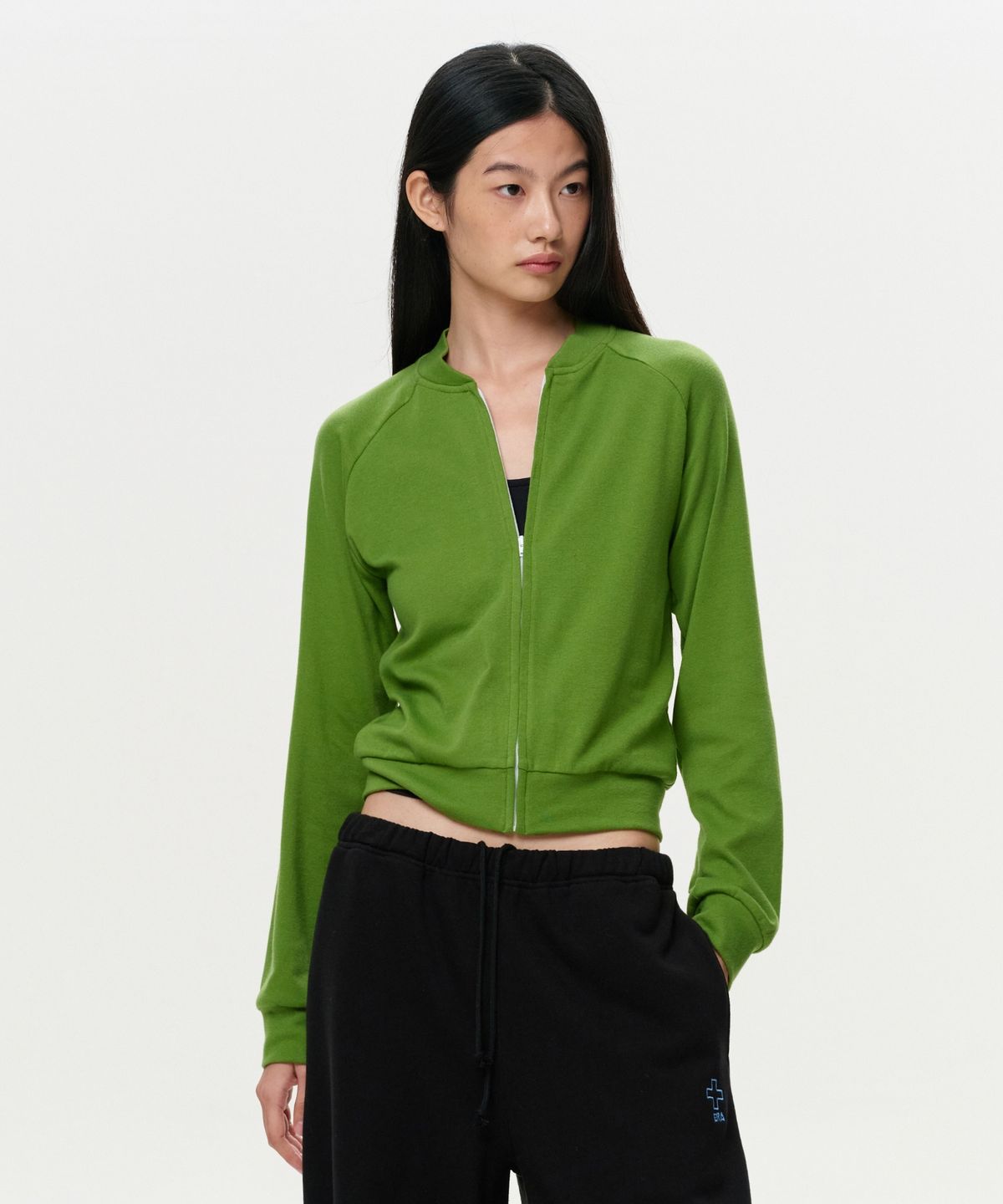 이알에이(ERA) WOMEN ERA RAGLAN JERSEY ZIP-UP - MATCHA