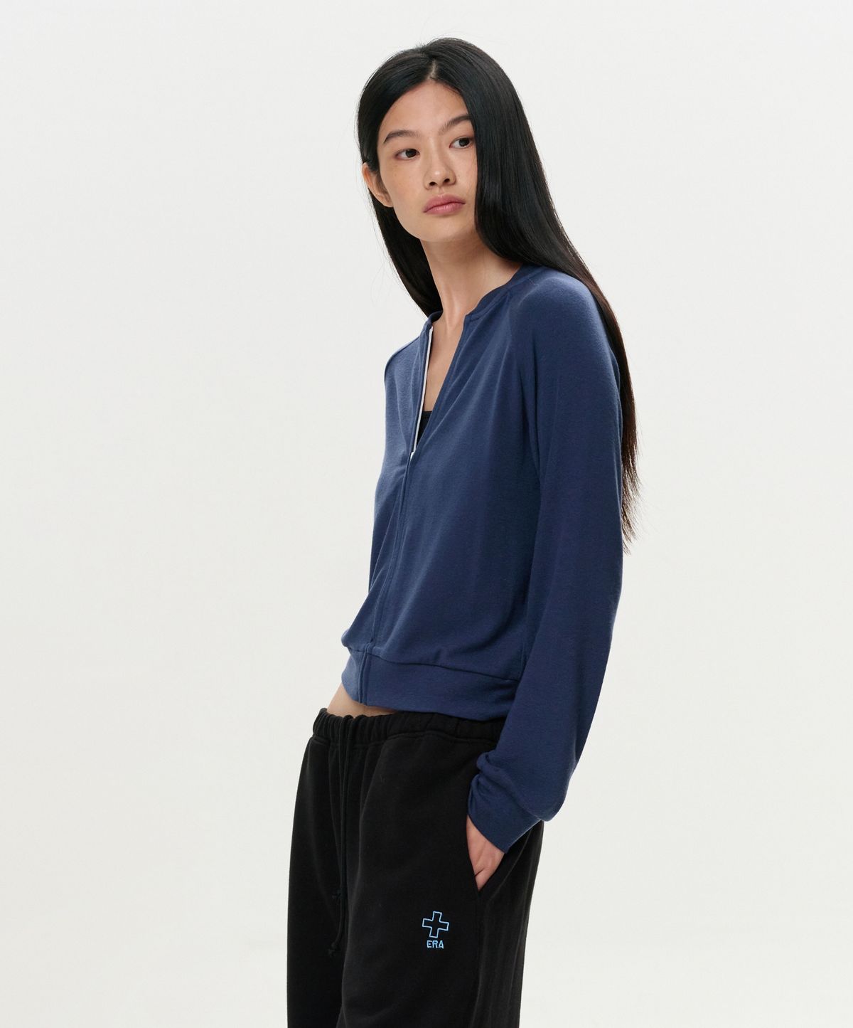 이알에이(ERA) WOMEN ERA RAGLAN JERSEY ZIP-UP - MIDNIGHT