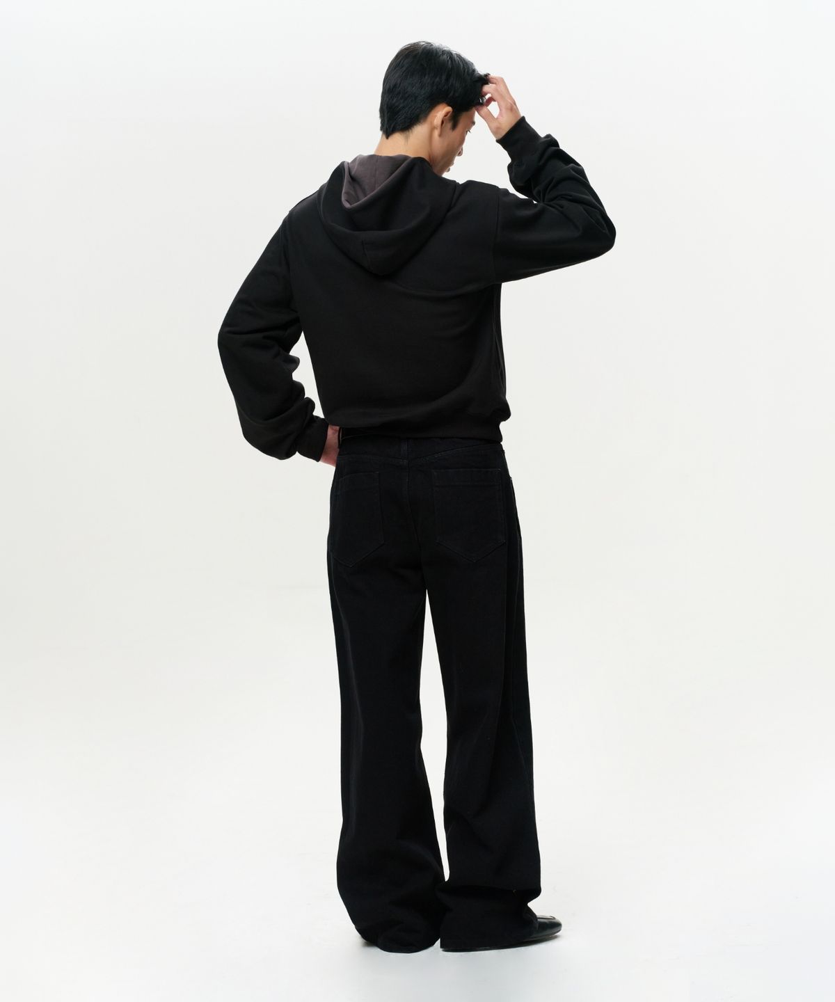이알에이(ERA) UNISEX ERA COLOR LAYERED HOODIE - BLACK