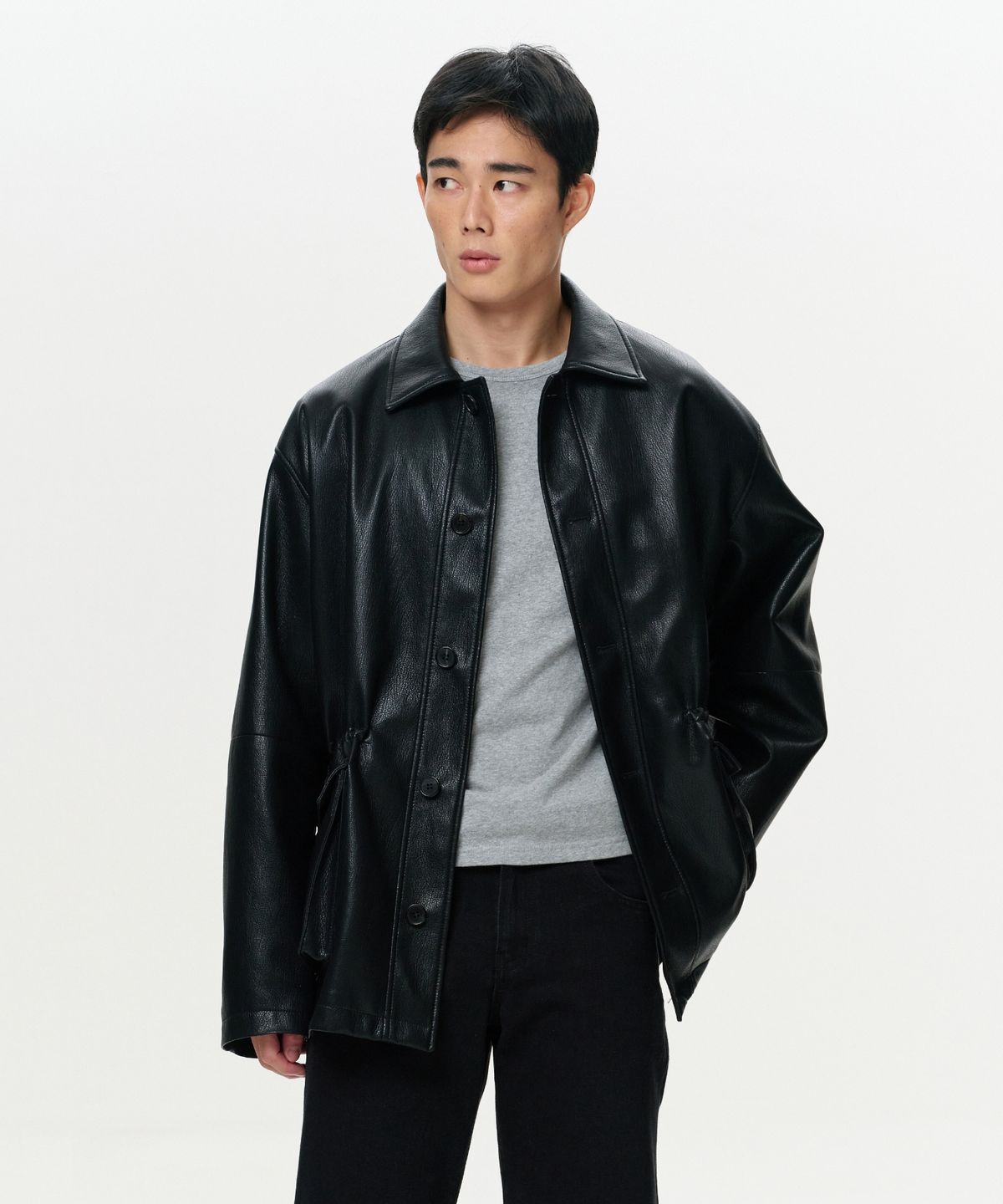 이알에이(ERA) UNISEX ERA FAUX LEATHER SAFARI JACKET - BLACK