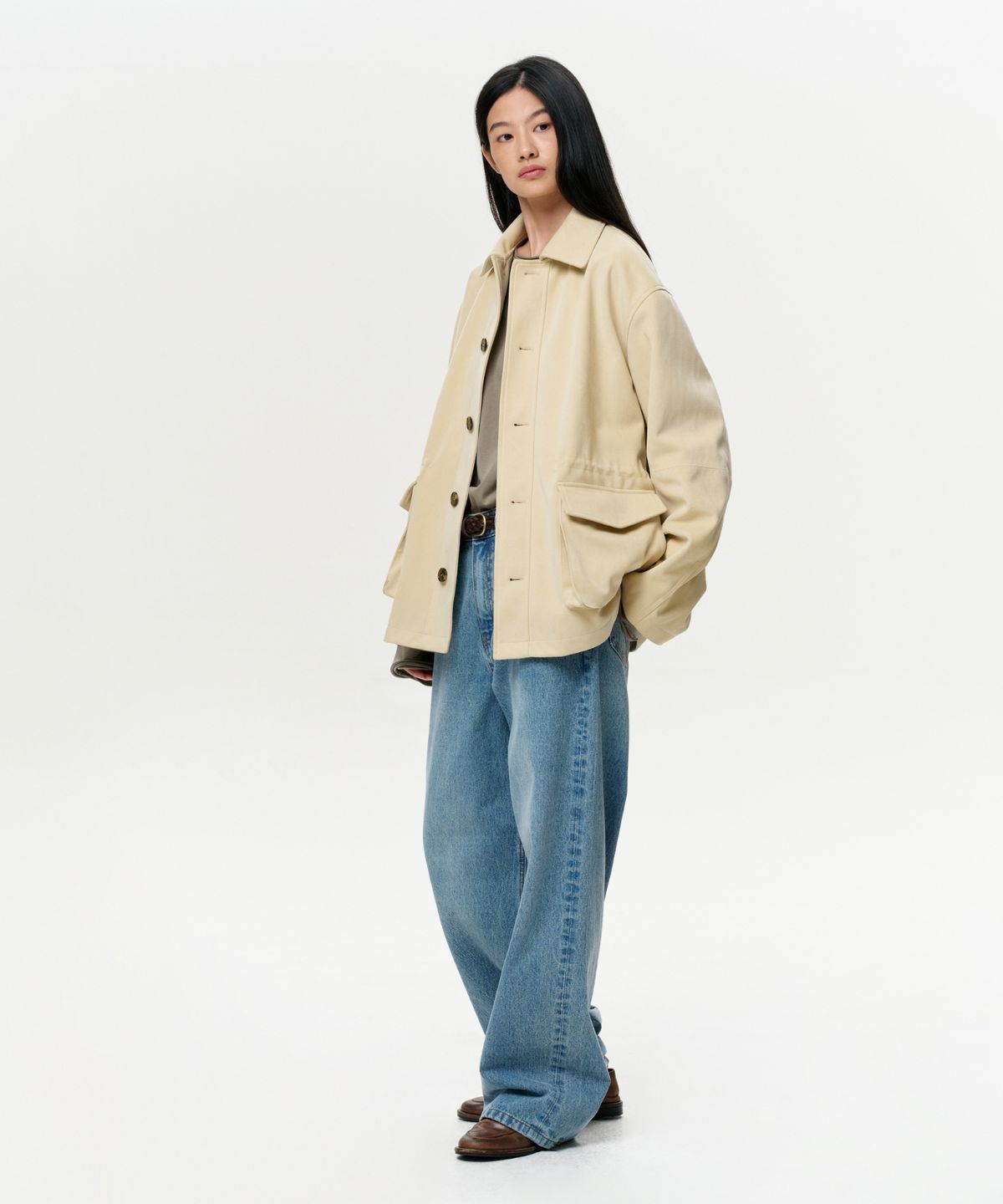 이알에이(ERA) UNISEX ERA FAUX SUEDE SAFARI JACKET - CREAM