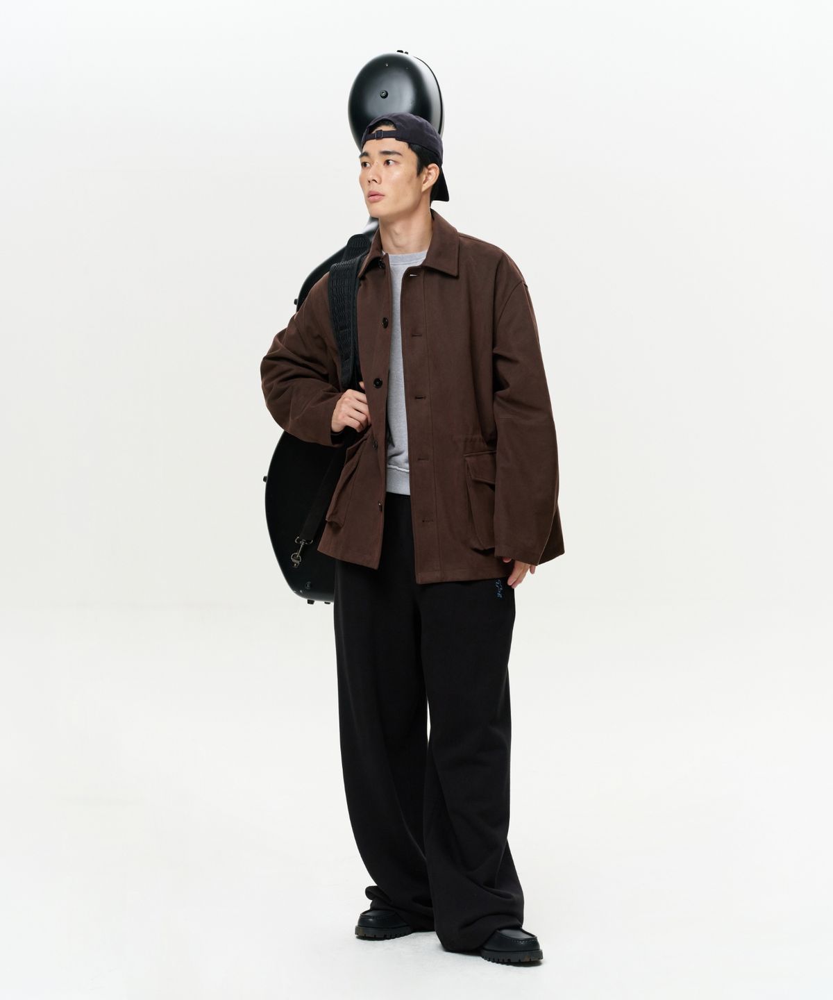 이알에이(ERA) UNISEX ERA FAUX SUEDE SAFARI JACKET - BROWN