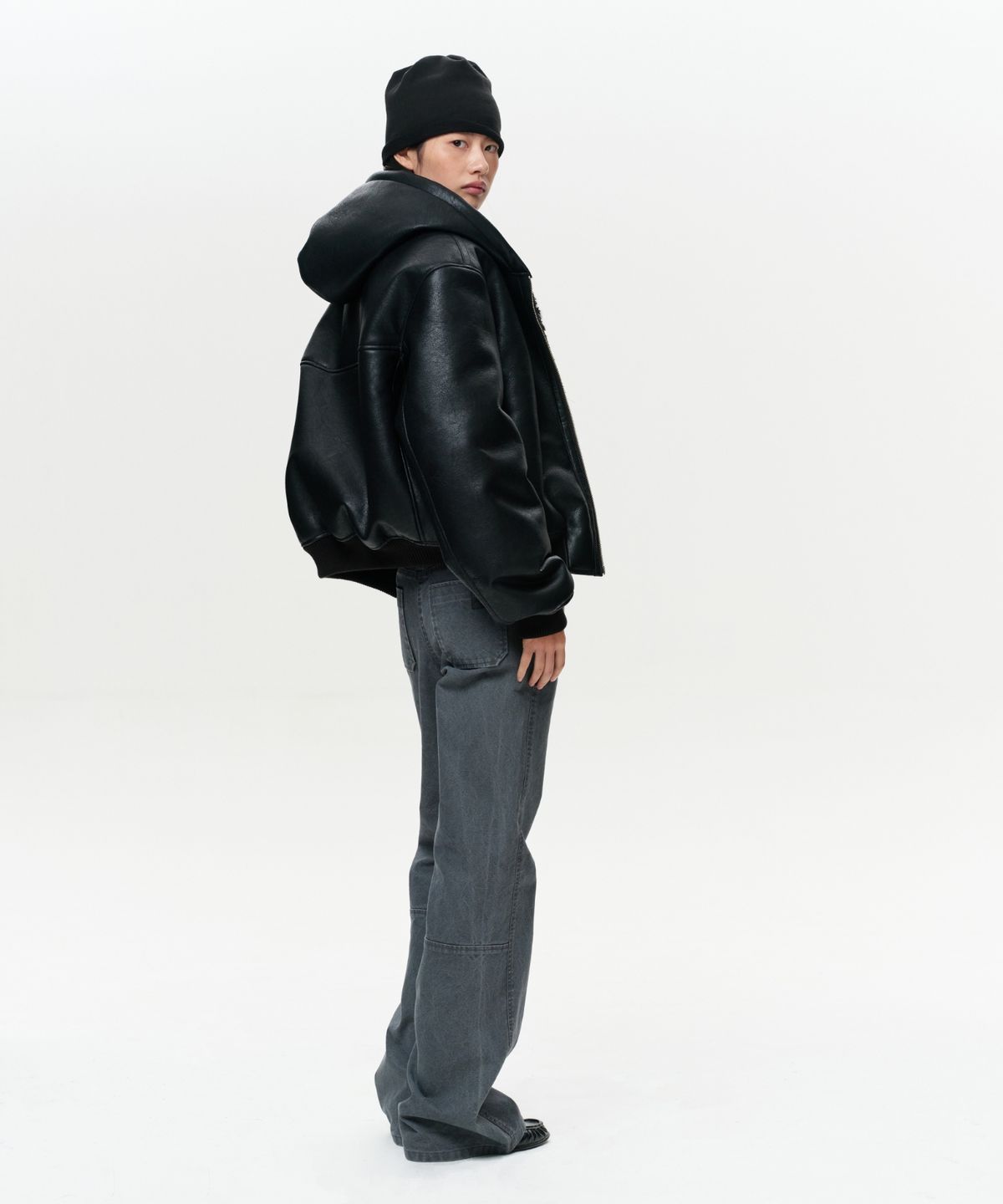 이알에이(ERA) UNISEX ERA FAUX SHEARLING HOODED JACKET - BLACK