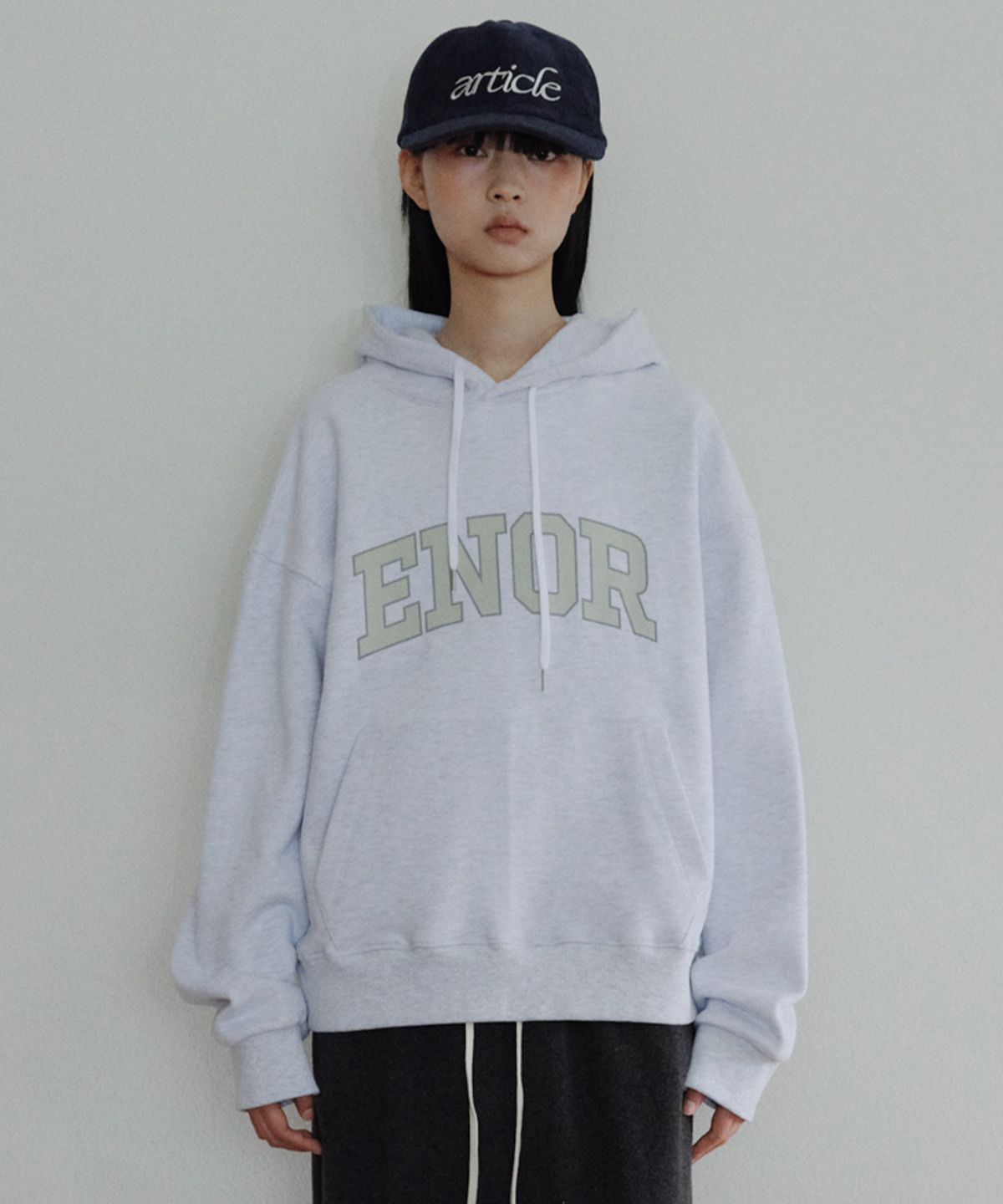 엔오르 스튜디오(ENOR STUDIO) [CORE] ENOR CORE HOODIE - LIGHT GREY
