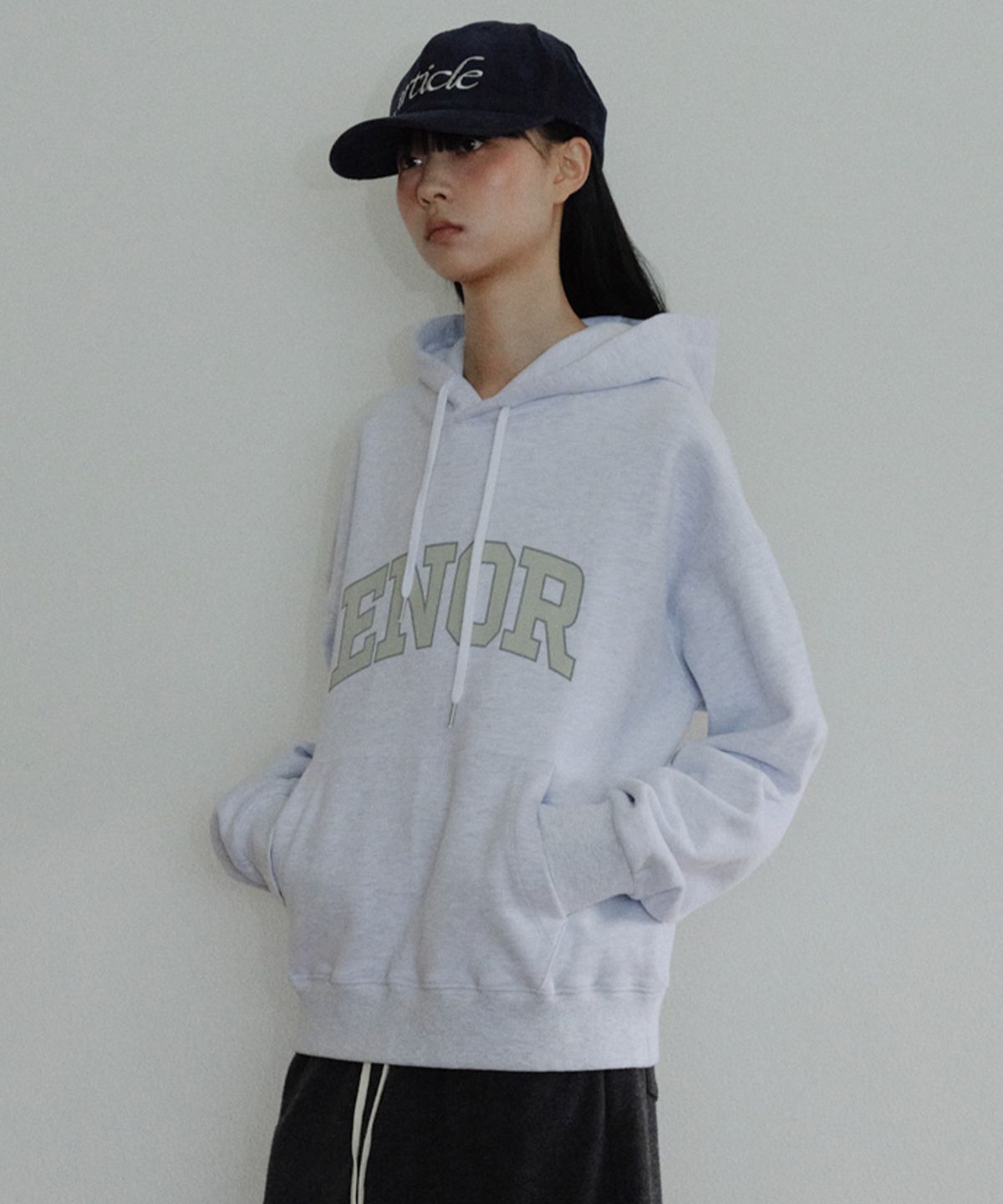 엔오르 스튜디오(ENOR STUDIO) [CORE] ENOR CORE HOODIE - LIGHT GREY
