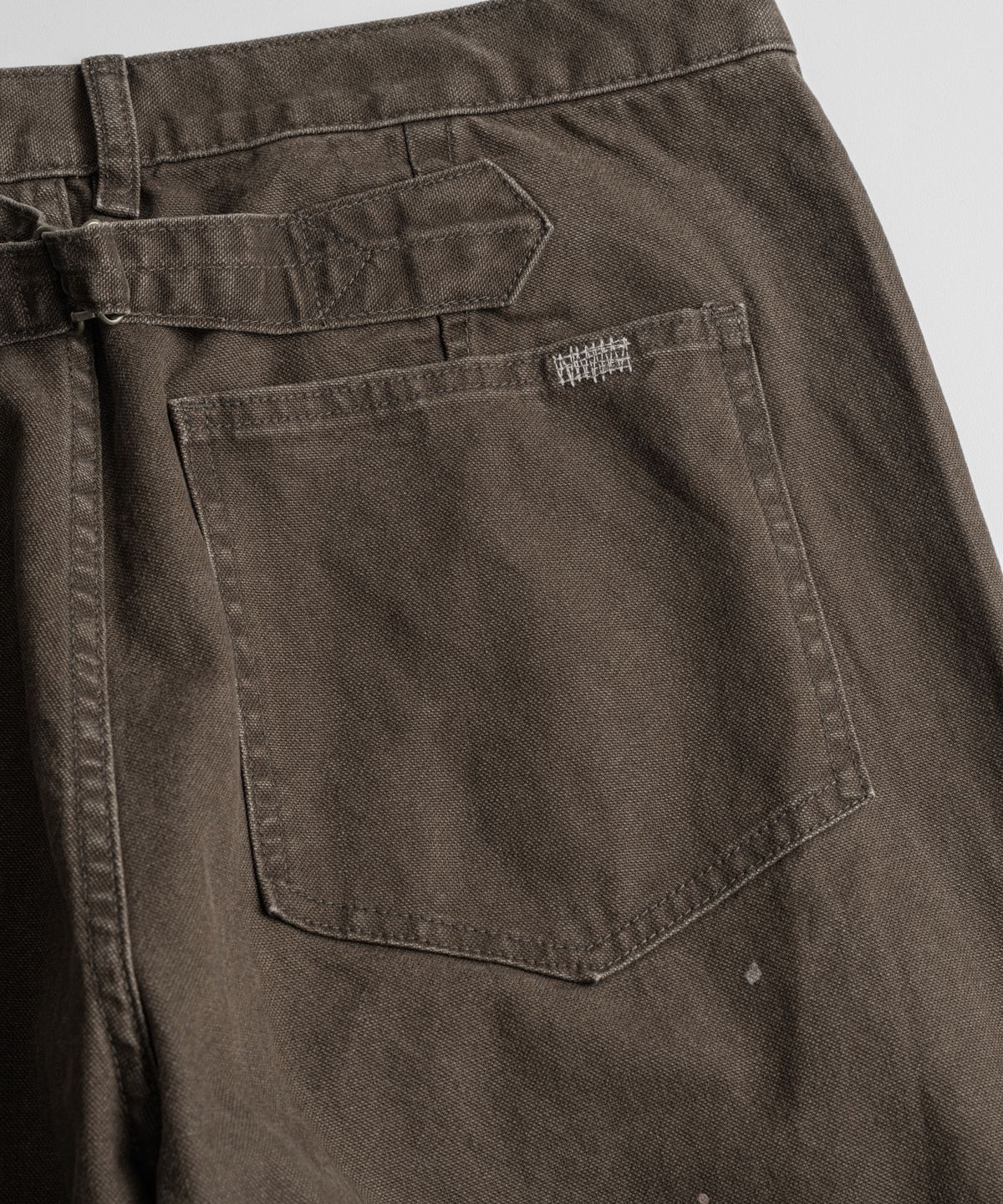 비헤비어(BEHEAVYER) DISTRESSED M35 TROUSERS washed brown