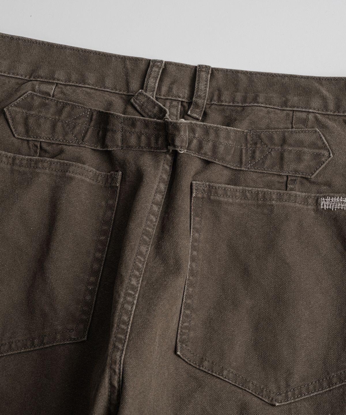 비헤비어(BEHEAVYER) DISTRESSED M35 TROUSERS washed brown