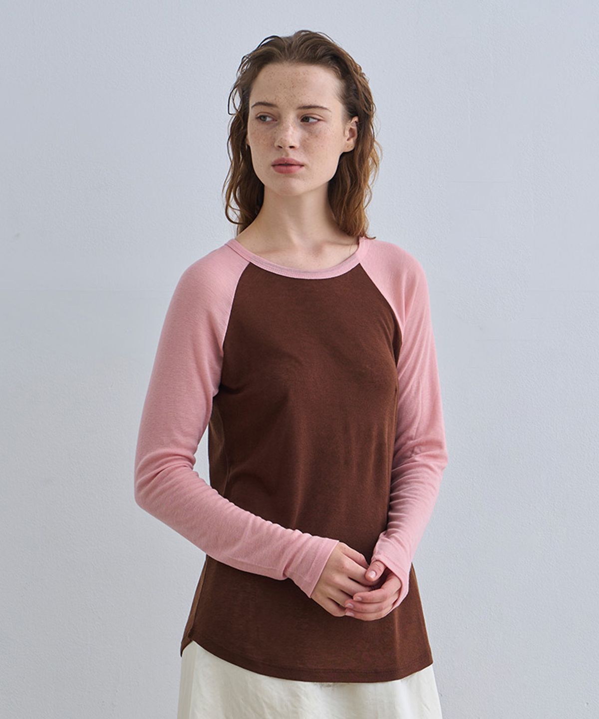 정감 스튜디오(JEONGGAM STUDIOS) Wool Color Block Reglan Long Sleeve_4 Color