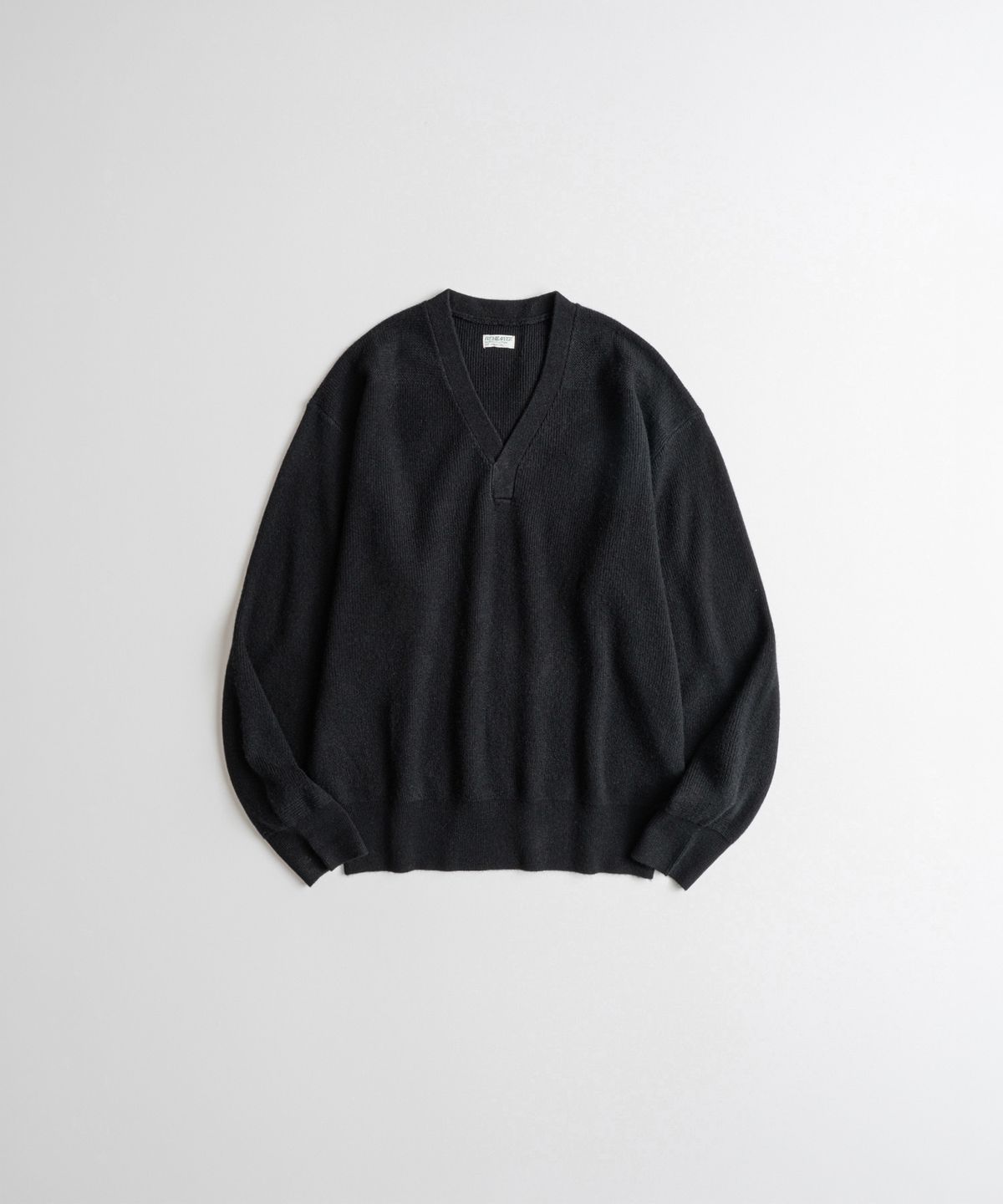 비헤비어(BEHEAVYER) CASHMERE WOOL A1 MIL SWEATER black