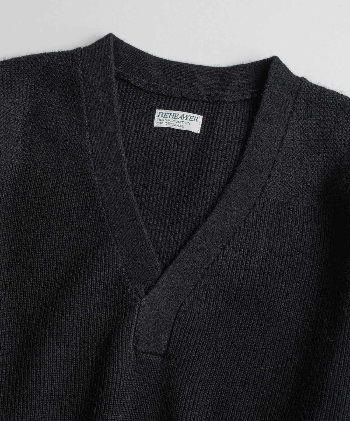 비헤비어(BEHEAVYER) CASHMERE WOOL A1 MIL SWEATER black