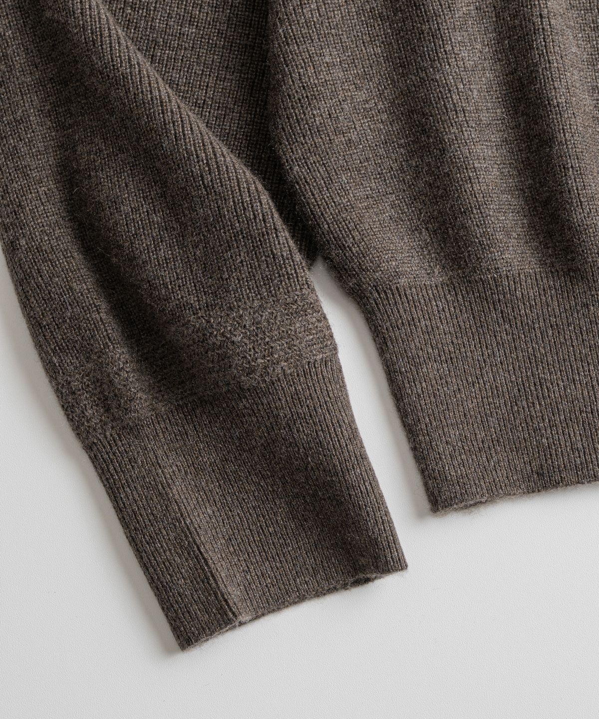 비헤비어(BEHEAVYER) CASHMERE WOOL A1 MIL SWEATER brown