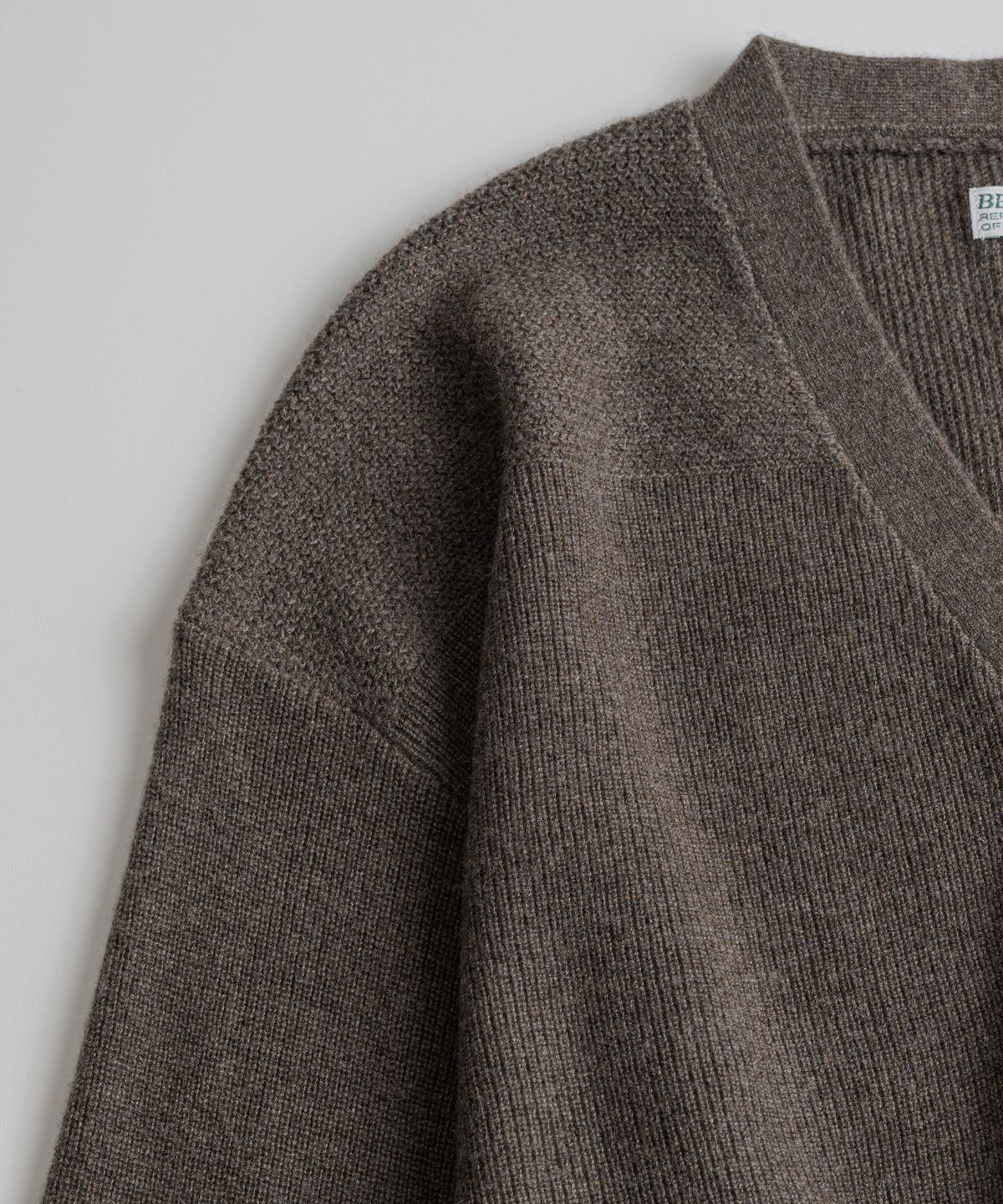 비헤비어(BEHEAVYER) CASHMERE WOOL A1 MIL SWEATER brown