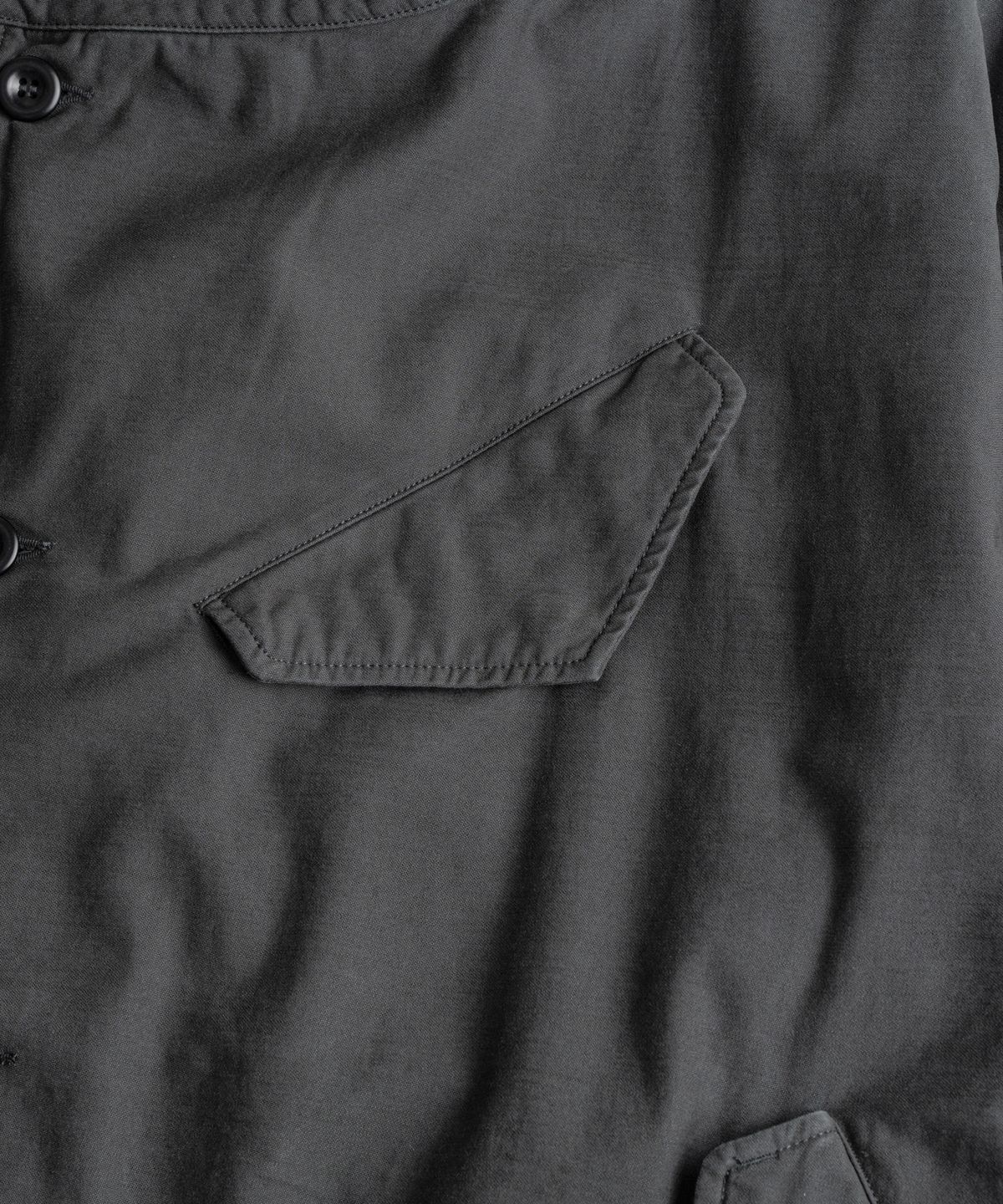비헤비어(BEHEAVYER) DYED MOTORCYCLE FIELD COAT graphite