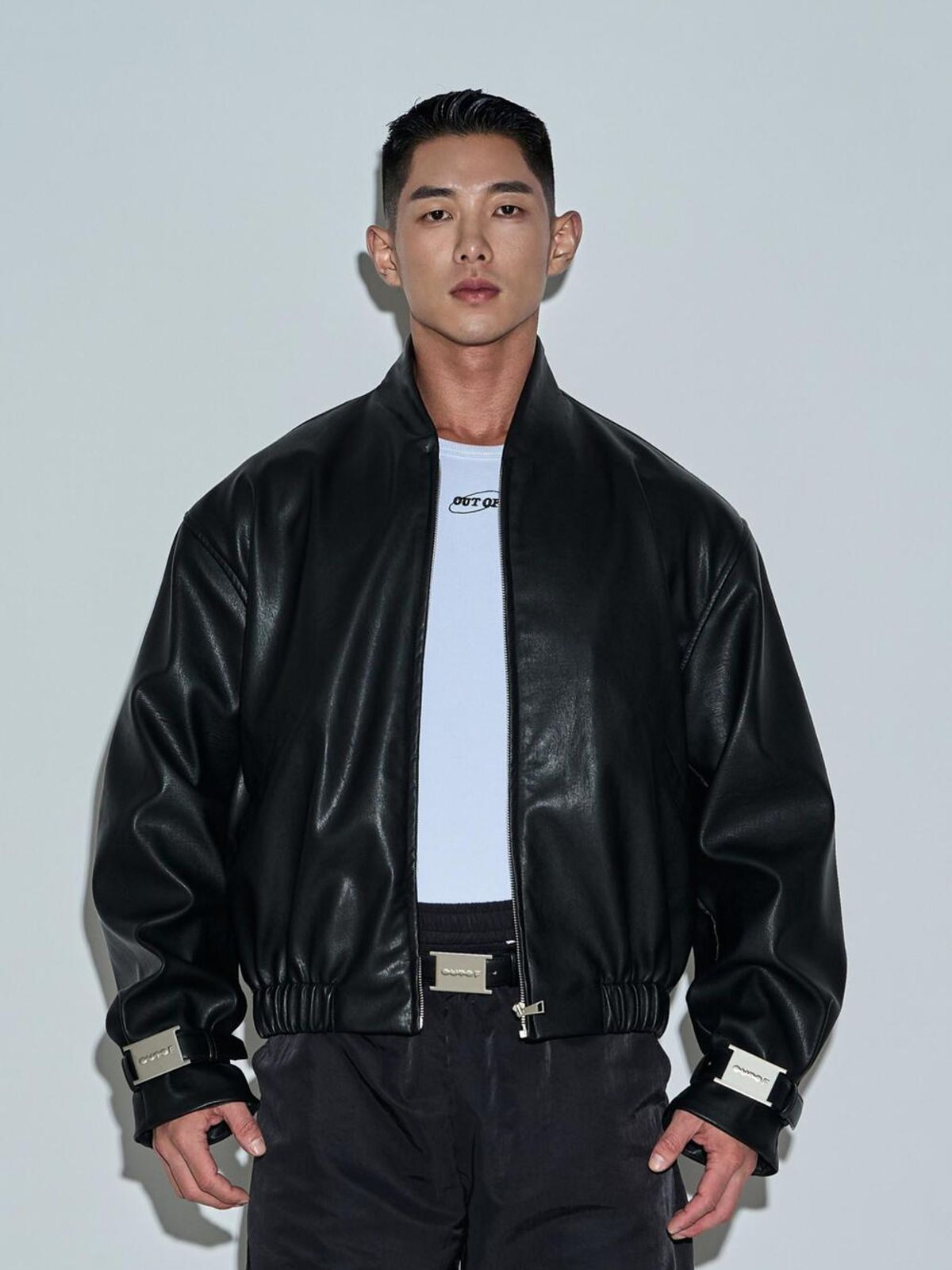 아웃오브(OUTOF) Sleeve Belt Leather Jacket