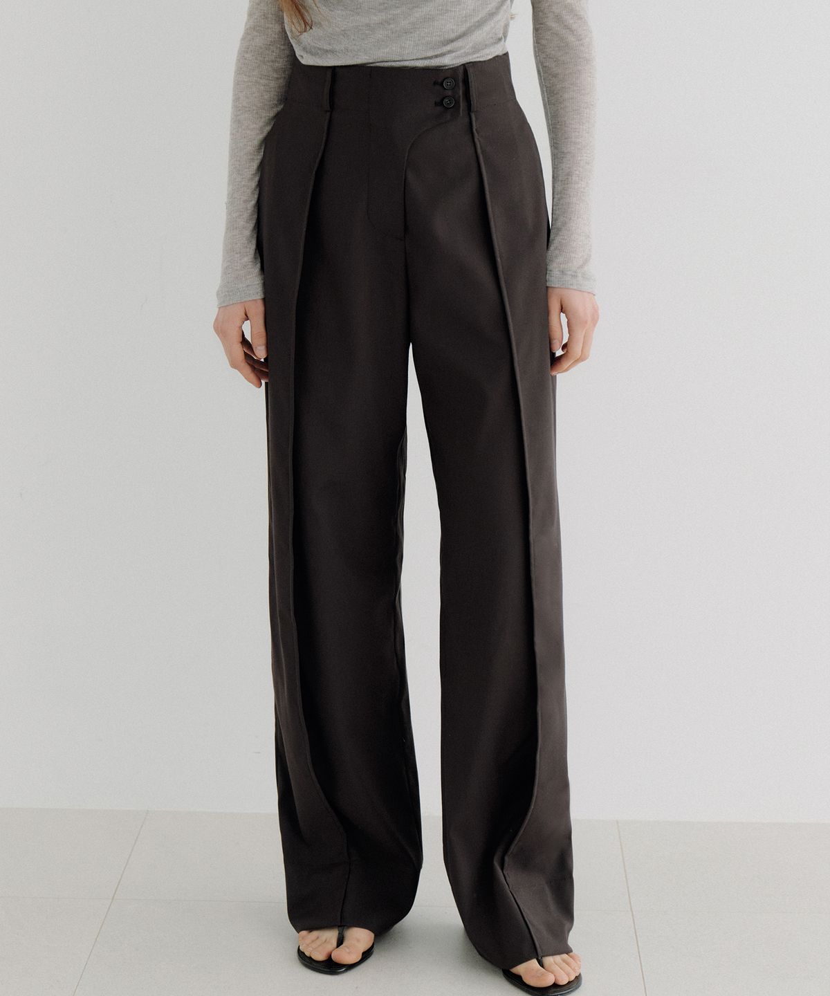 아워코모스(OURCOMOS) fixed stitch pintuck slacks (brown) orc 6088