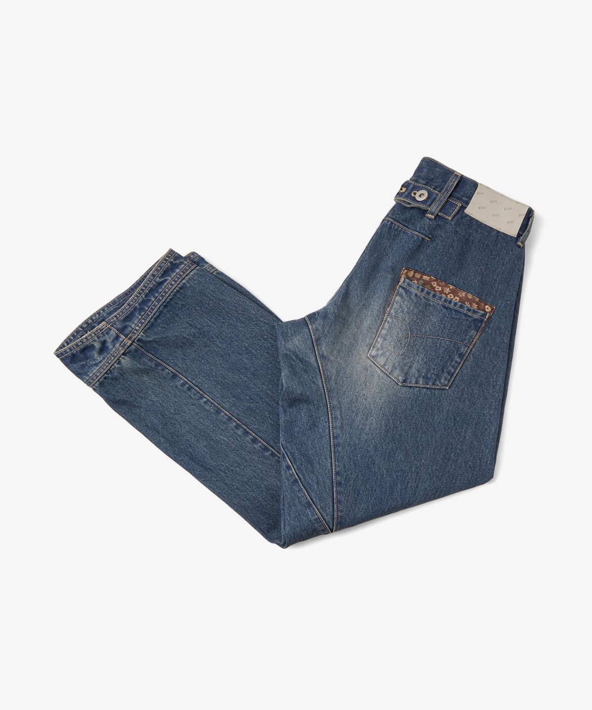 에이이에이이(AEAE) POCKET PATCHWORK ENGINEERED PANTS [LIGHT BLUE]