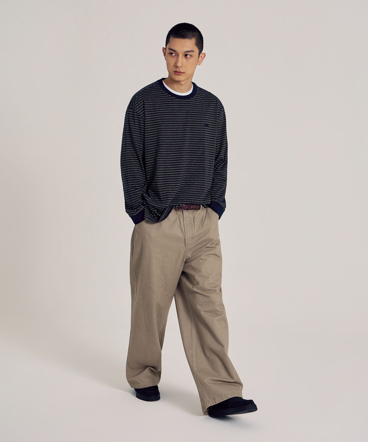 라코스테(LACOSTE) 남성 워시드 코튼 릴랙스핏 치노 팬츠 HH634E-56N I18