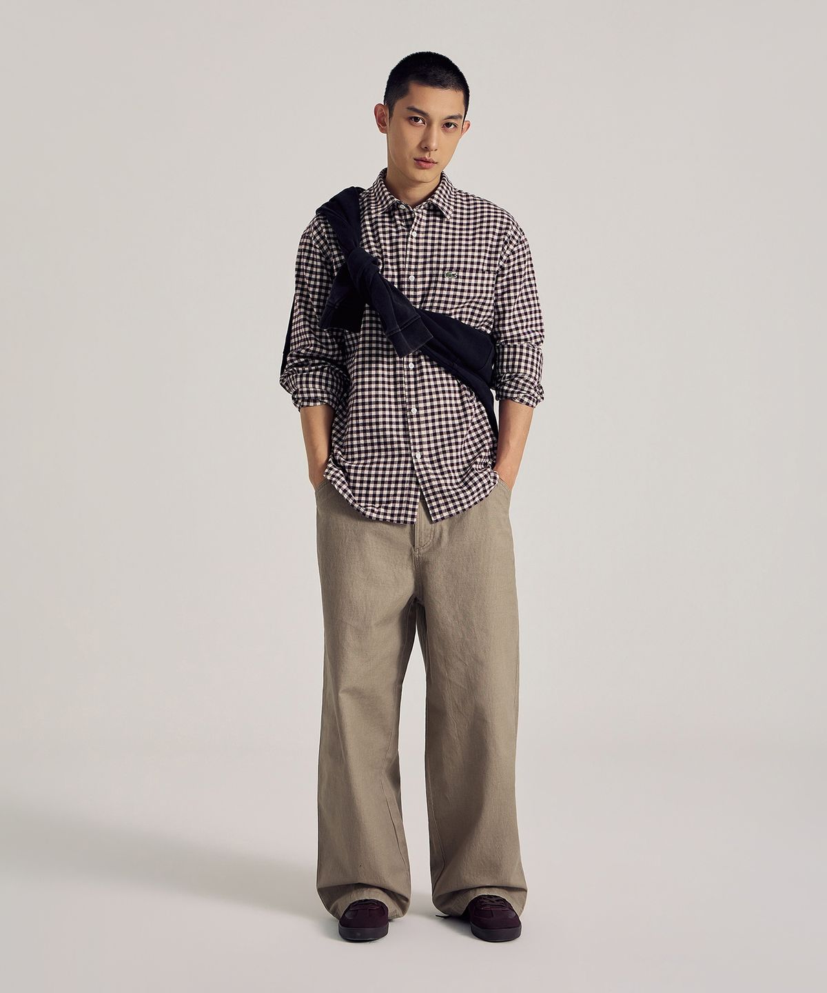 라코스테(LACOSTE) 남성 워시드 코튼 릴랙스핏 치노 팬츠 HH634E-56N I18