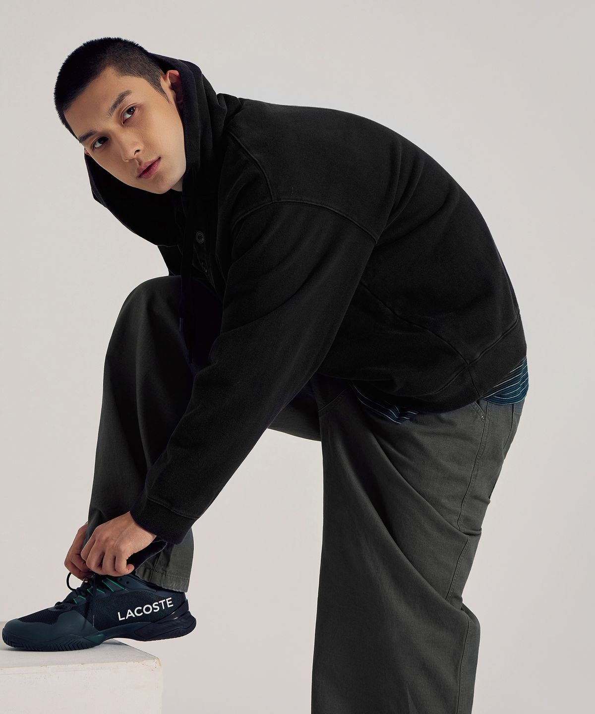 라코스테(LACOSTE) 남성 워시드 코튼 릴랙스핏 치노 팬츠 HH634E-56N 3L6