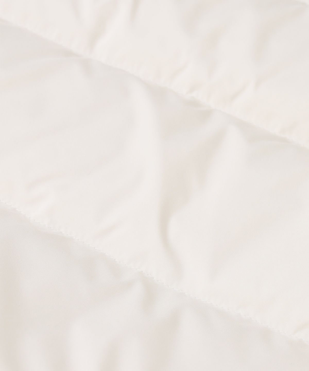 라코스테(LACOSTE) 여성 스웨터 카라 다운 베스트 BF422E-56N 70V