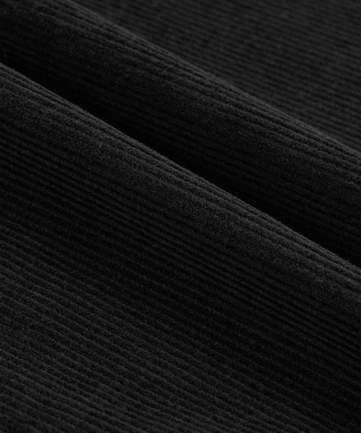 엑스컨테이너(EXCONTAINER) 커브드 와이드 코듀로이 팬츠 (BLACK)