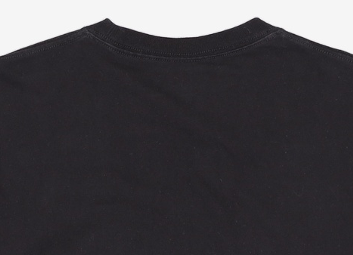 예일(YALE) SMALL ARCH LS BLACK M