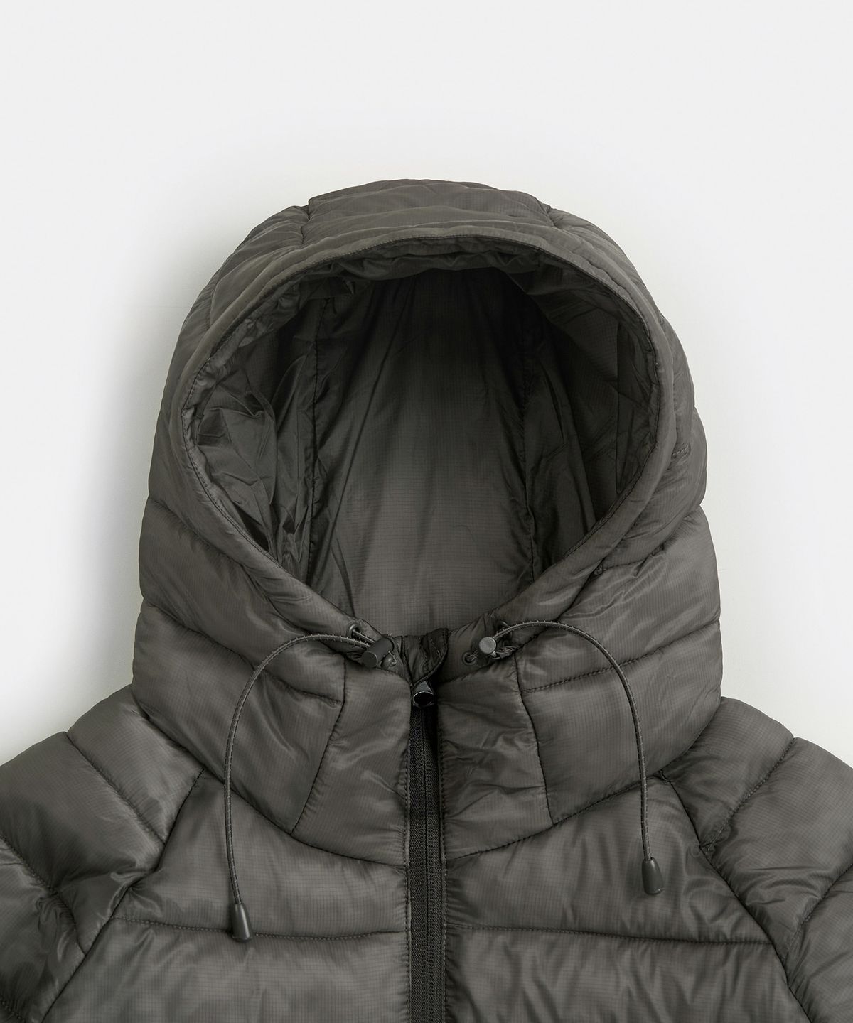 엑스컨테이너(EXCONTAINER) 시어 라이트 패디드 자켓 (CHARCOAL)