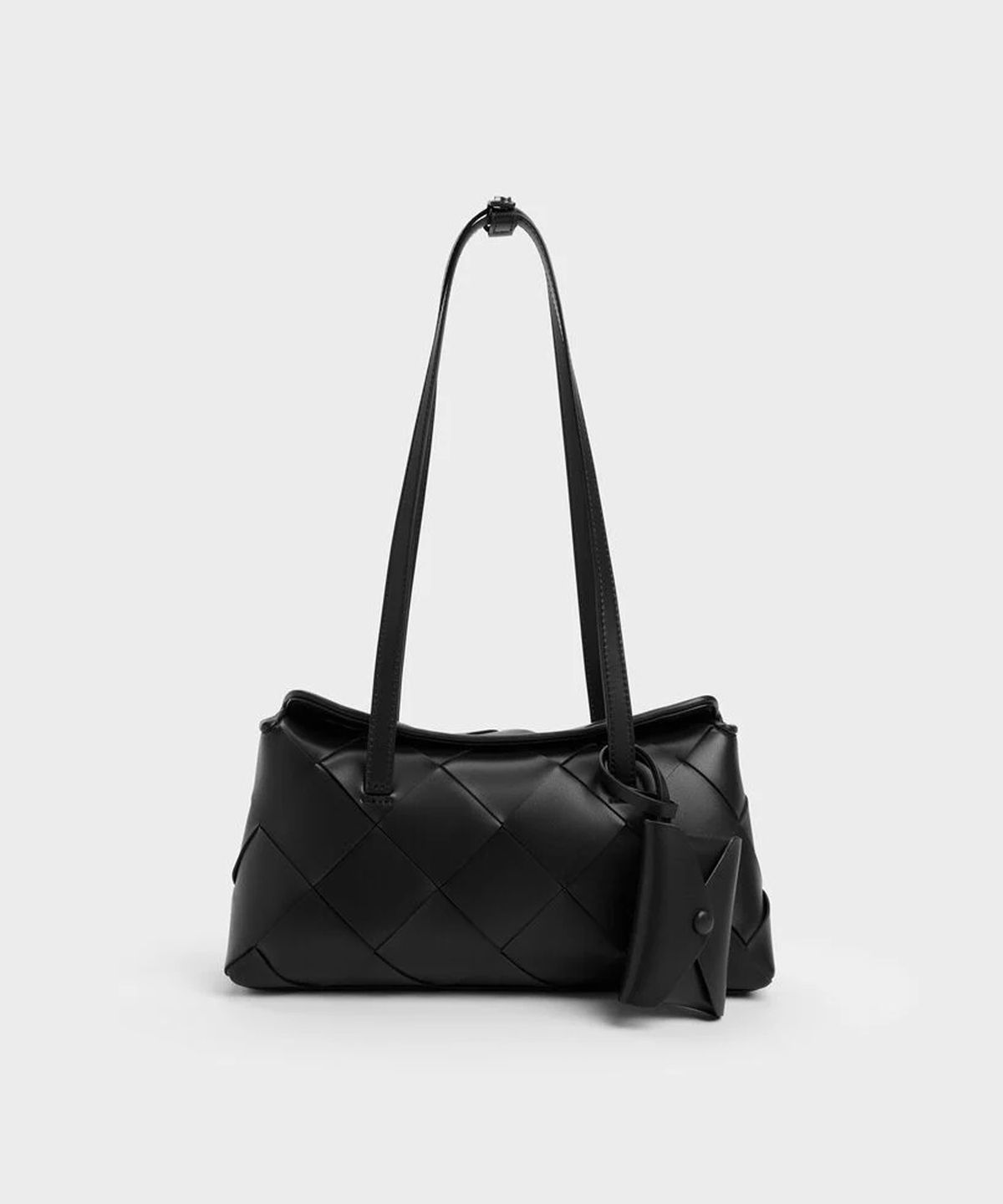 찰스앤키스(CHARLES & KEITH) 마리벨 우븐 트라페즈 숄더백 CK2-30160276
