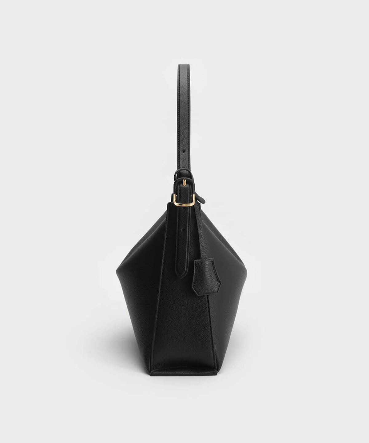 찰스앤키스(CHARLES & KEITH) 라지 레더 탑 플랩 호보백 SL2-40782922
