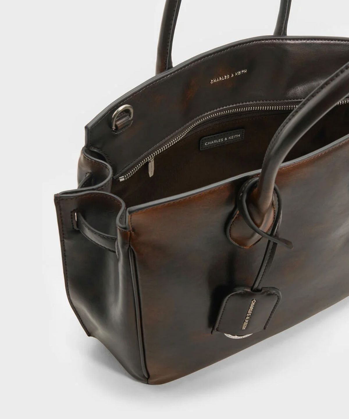 찰스앤키스(CHARLES & KEITH) 라지 지네브라 토트백 브라운 CK2-30782933-A
