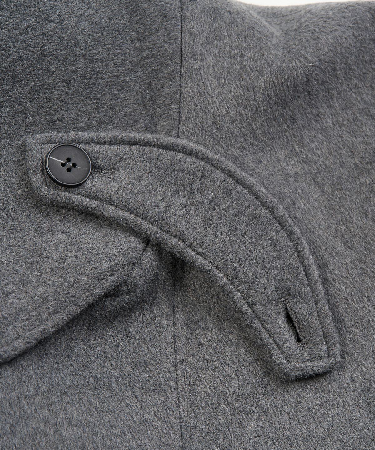 엑스컨테이너(EXCONTAINER) 더블 브레스티드 하프 코트 (GREY)