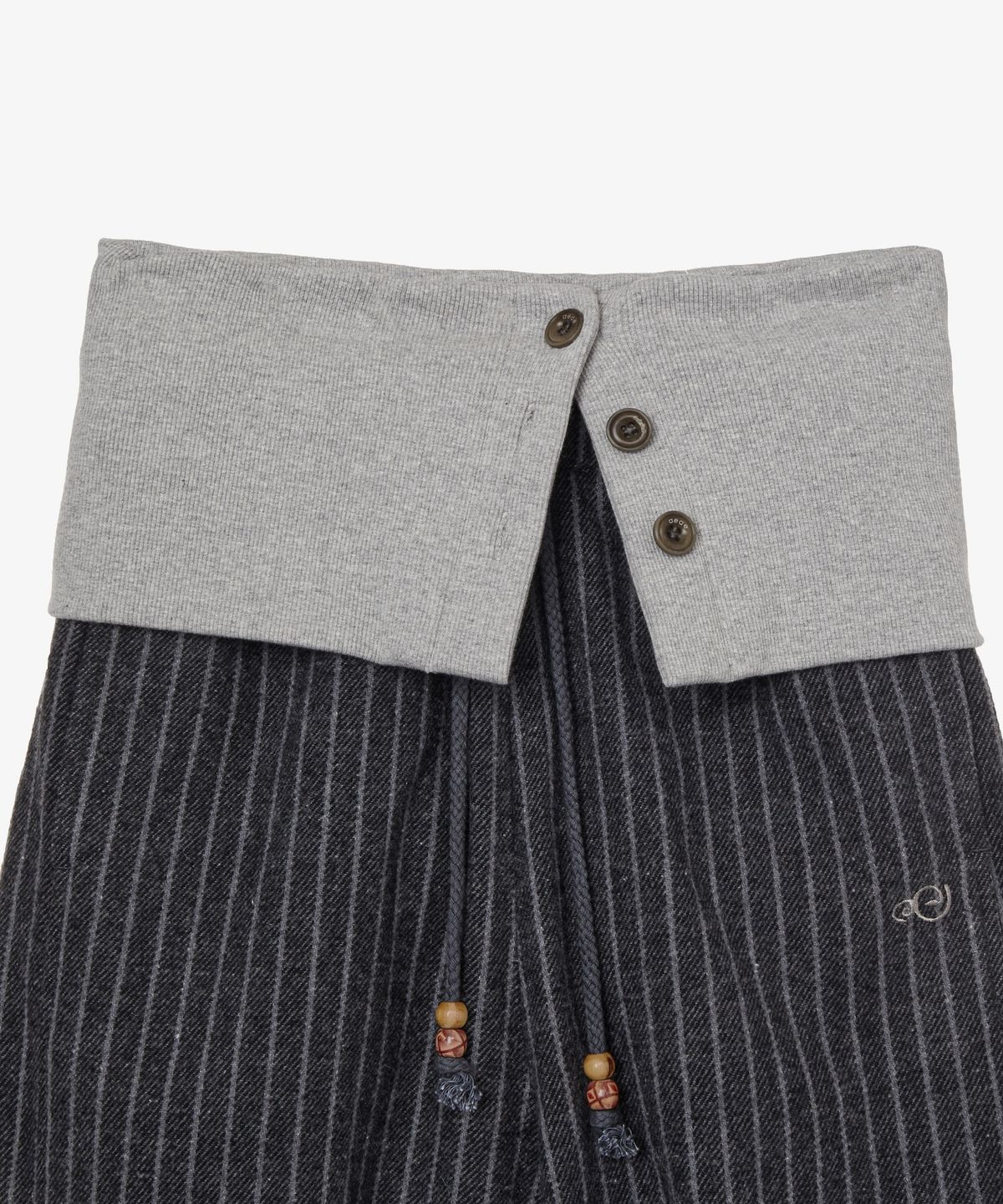 에이이에이이(AEAE) FOLDED EASY PANTS [CHARCOAL]