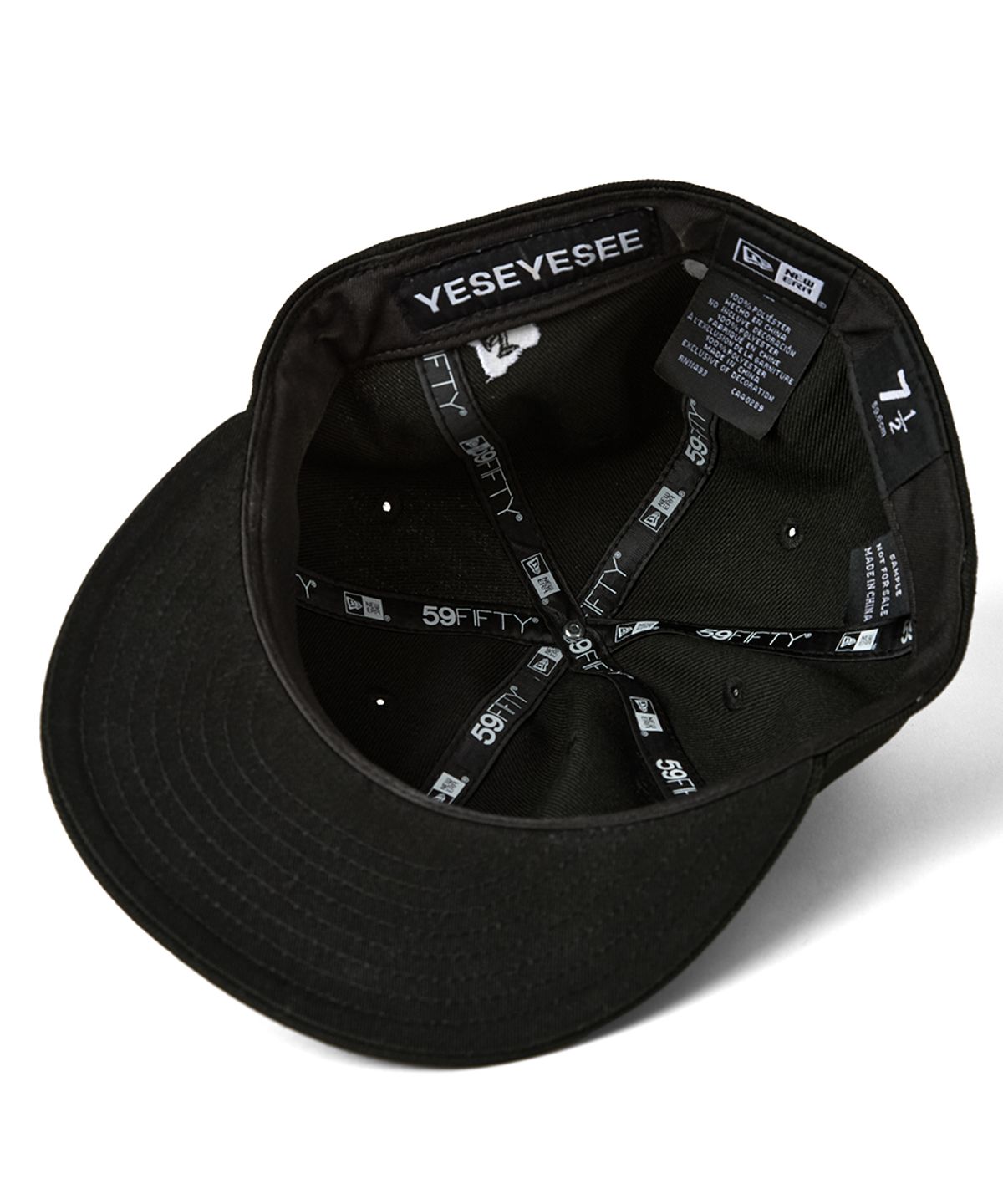 예스아이씨(YESEYESEE) RC5950 Y.E.S Charm Cap Black