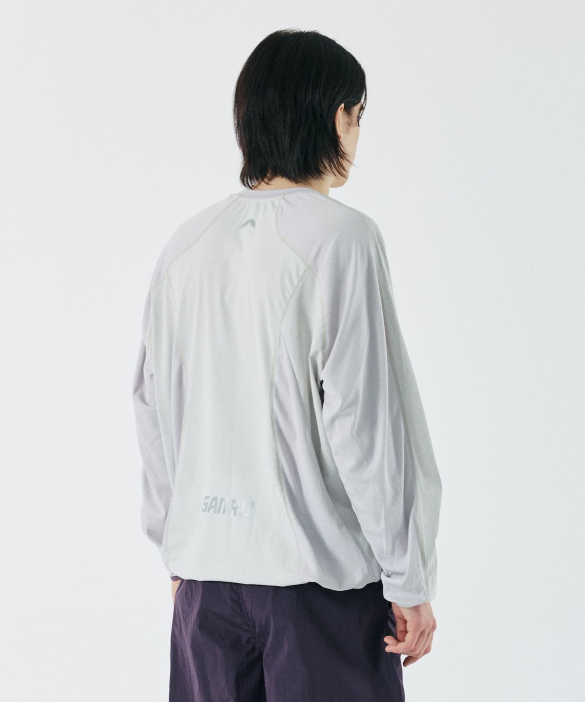 산로(SANRO) [UNISEX] 퀵드라이 리플렉티브 프린트 풀오버 티 - 아이스그레이