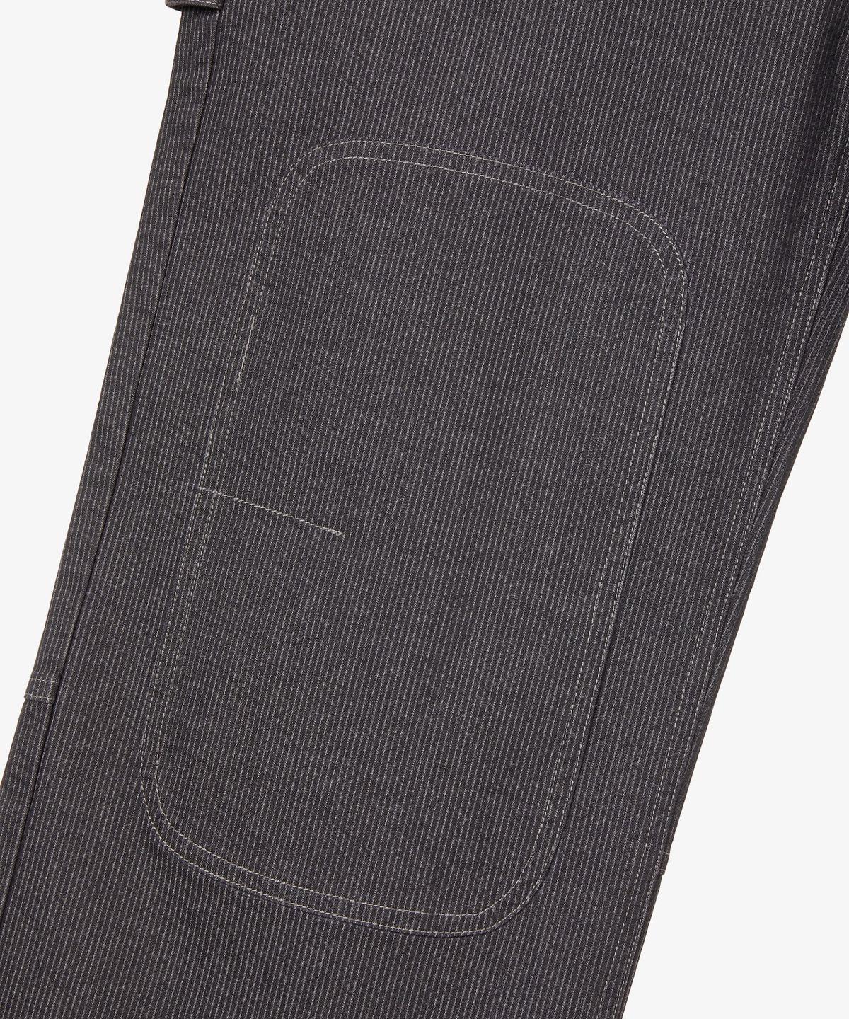 에이이에이이(AEAE) STRIPE WORK PANTS [CHARCOAL]
