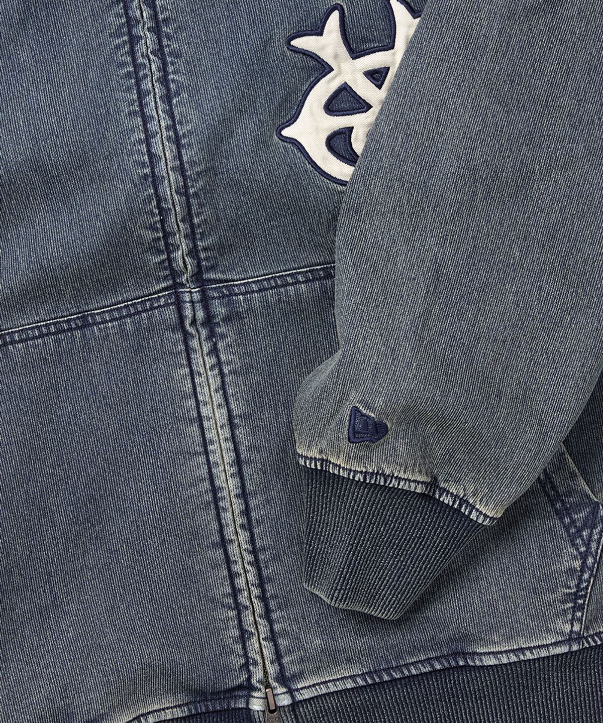 예스아이씨(YESEYESEE) YESEYESEE X NEWERA Washed Zip up Hoodie Indigo
