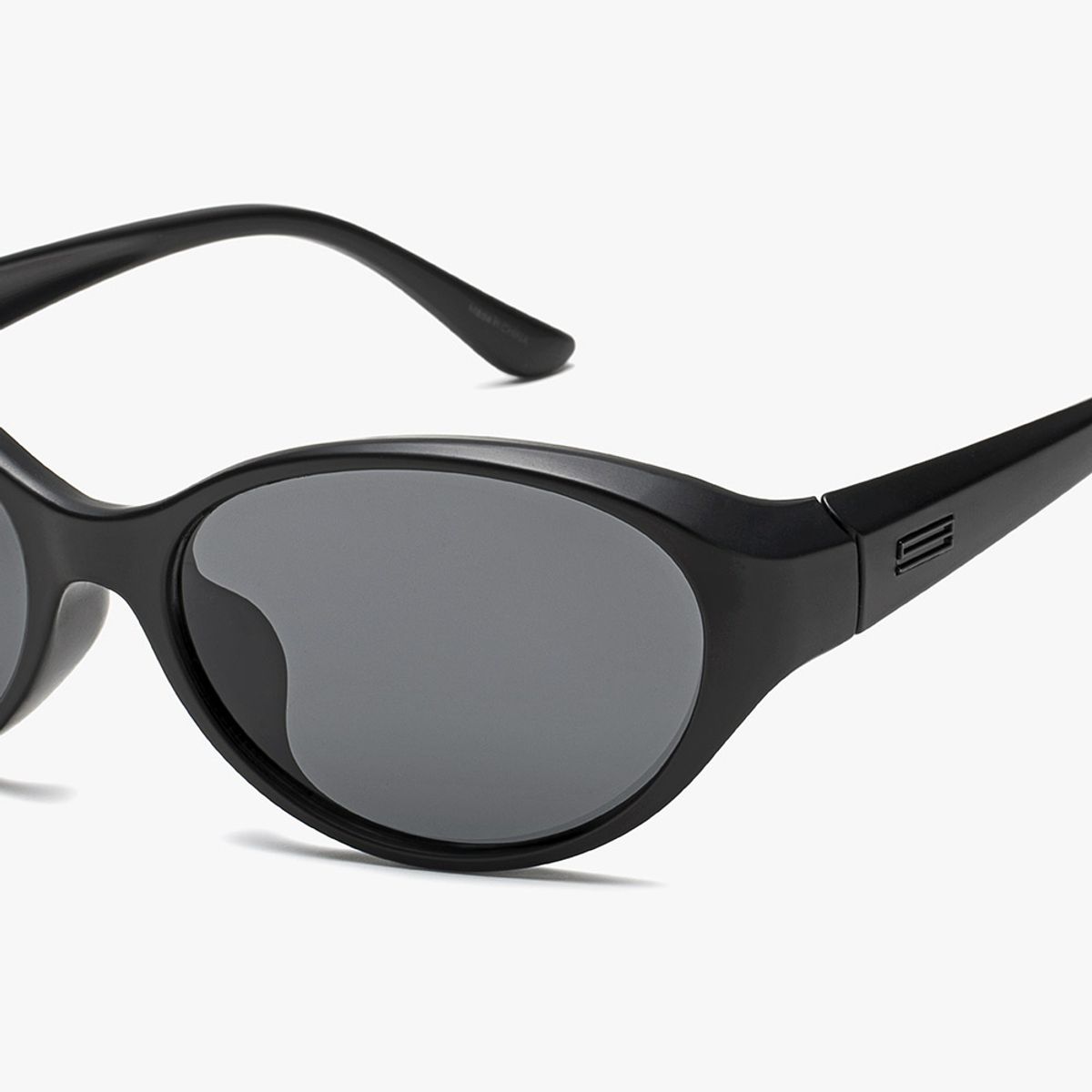 룩옵티컬(LOOKOPTICAL) 선글라스 LCG7008 MATTBLACK 59