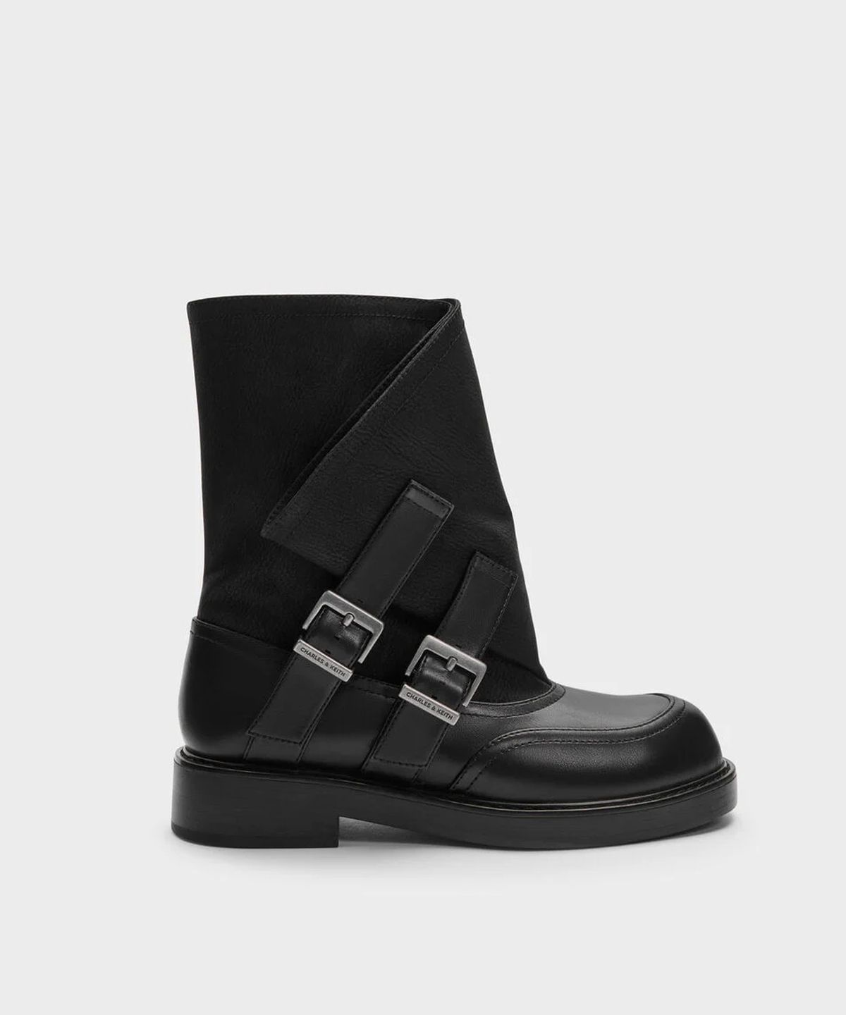 찰스앤키스(CHARLES & KEITH) 에이더 버클드 카프 부츠 2colors CK1-90380187