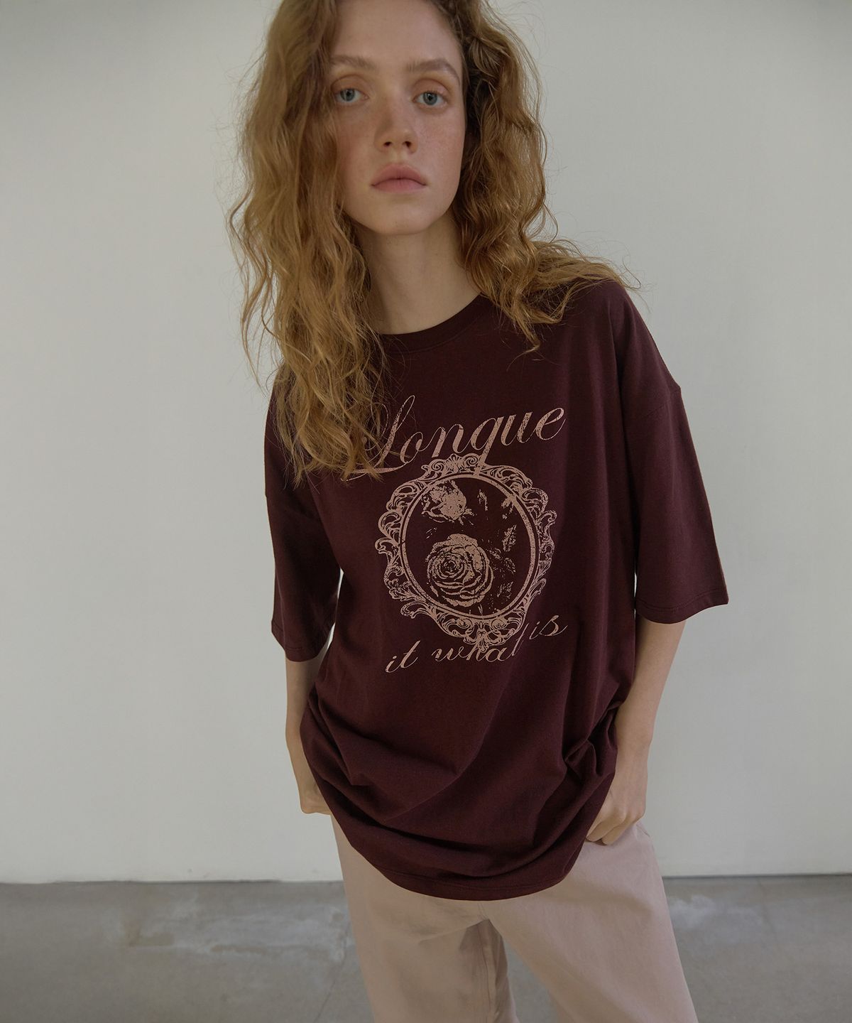 론크(LONQUE) VINTAGE ROSE HALF SLEEVE T-SHIRT (BROWN)