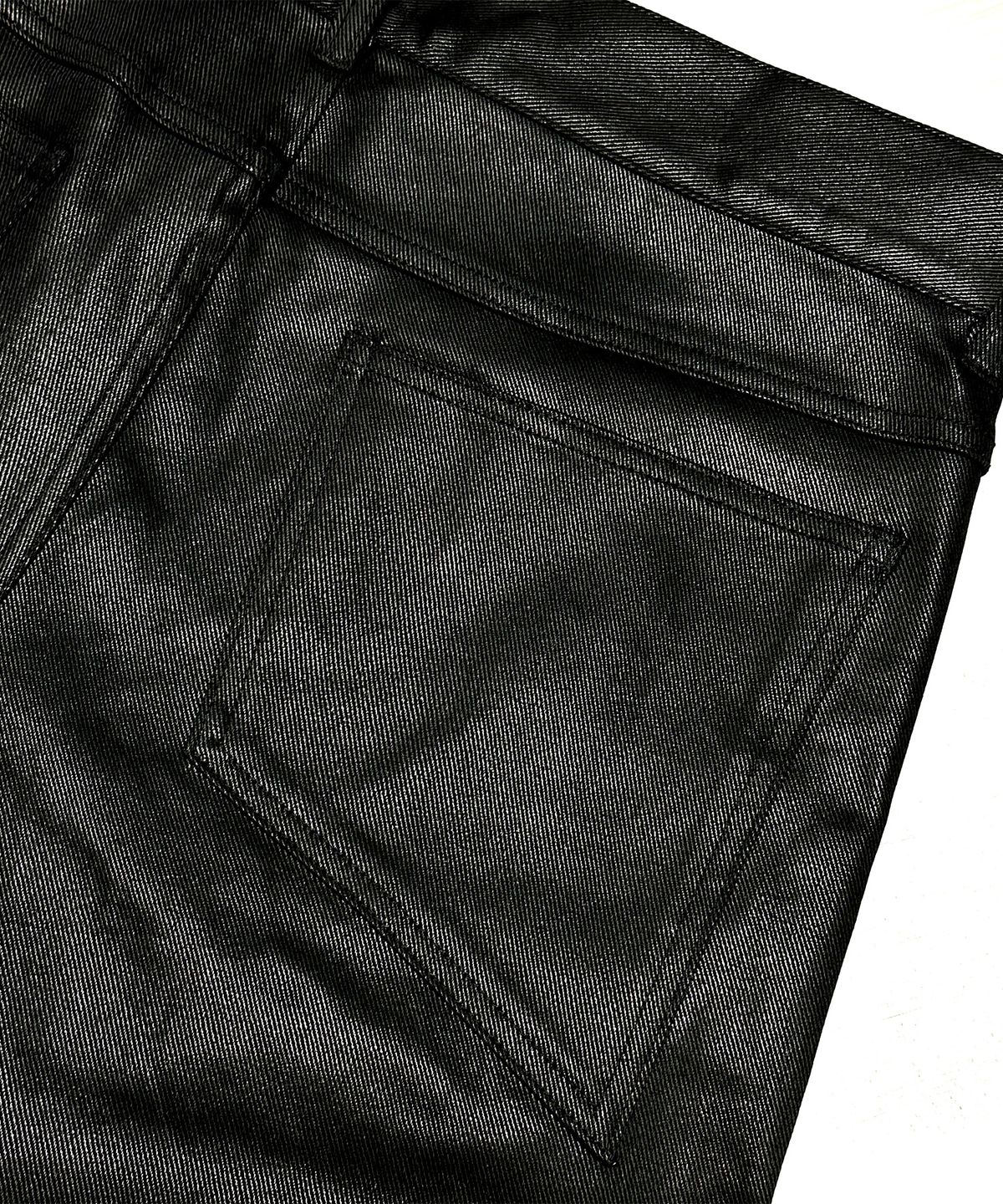 랭무어(LANGMOURE) 닉스 코팅 플레어 데님 팬츠 블랙