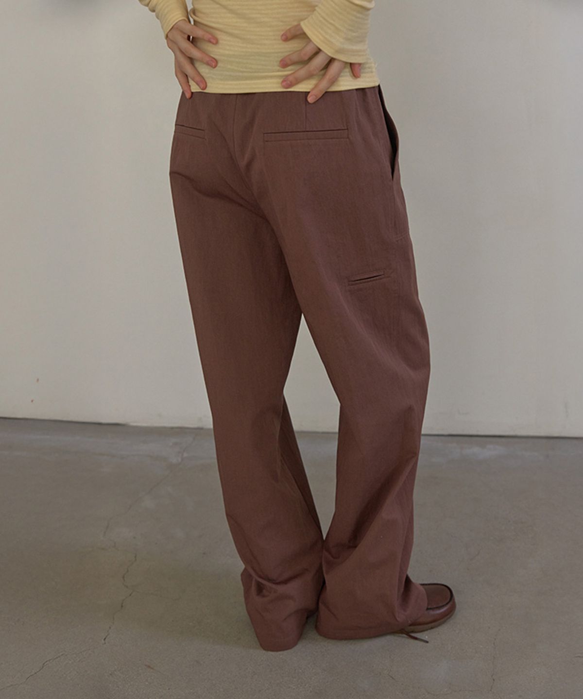 론크(LONQUE) UTILITY STRING PANTS (BROWN)