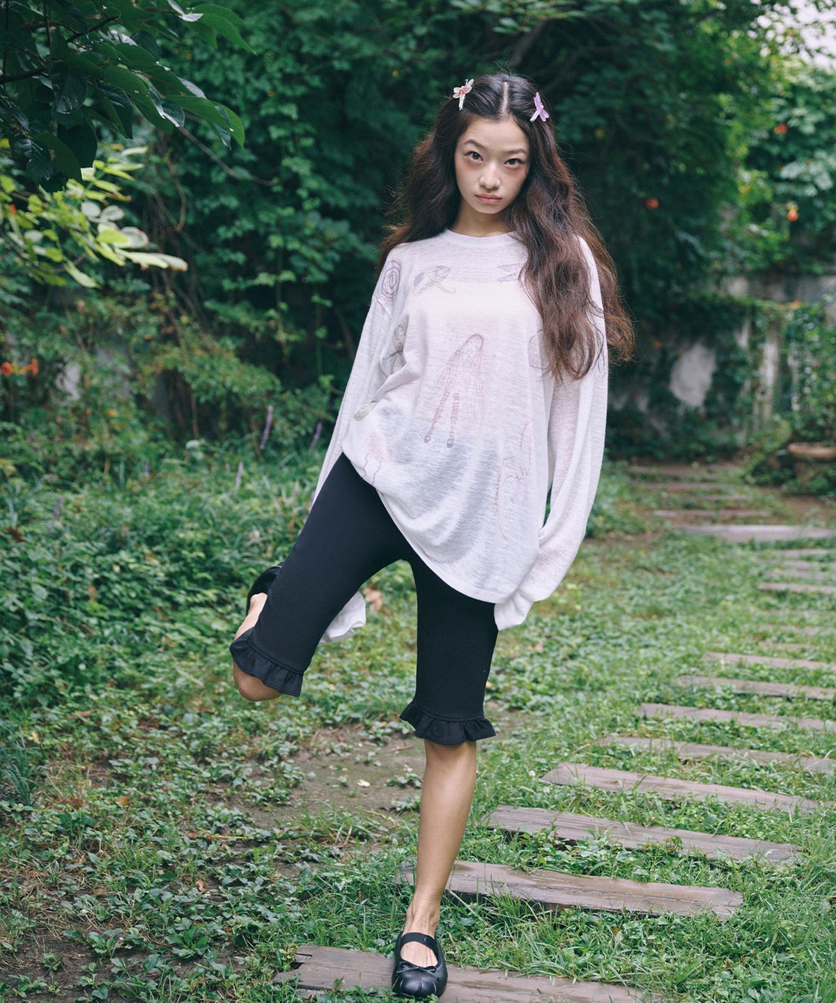 잇자바이브(ITZAVIBE) FOREST GIRL COLLAGE LONG SLEEVE