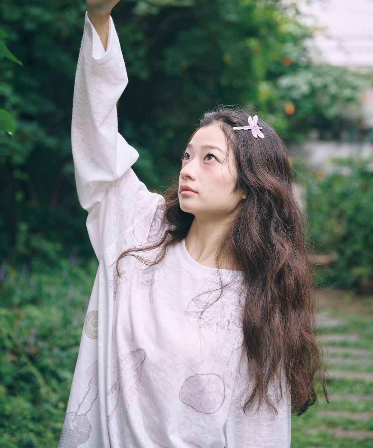 잇자바이브(ITZAVIBE) FOREST GIRL COLLAGE LONG SLEEVE