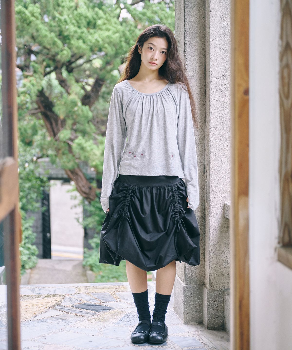 잇자바이브(ITZAVIBE) SHIRRING BALLOON SKIRT