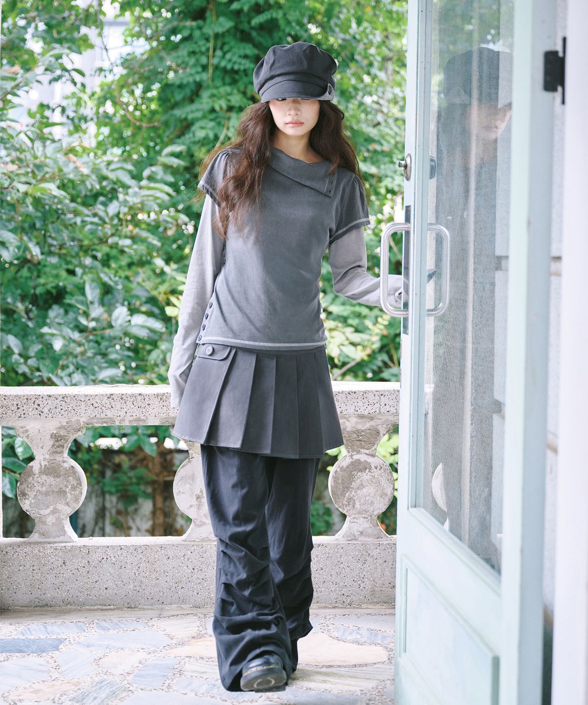 잇자바이브(ITZAVIBE) FOLDING SHIRRING PANTS - BLACK