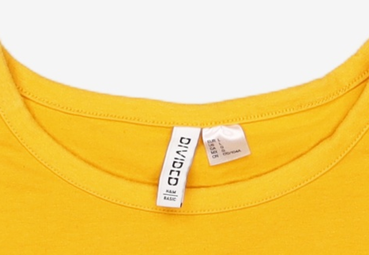 디바이디드에이치앤엠(DIVIDED H&M) 반소매 티셔츠 L