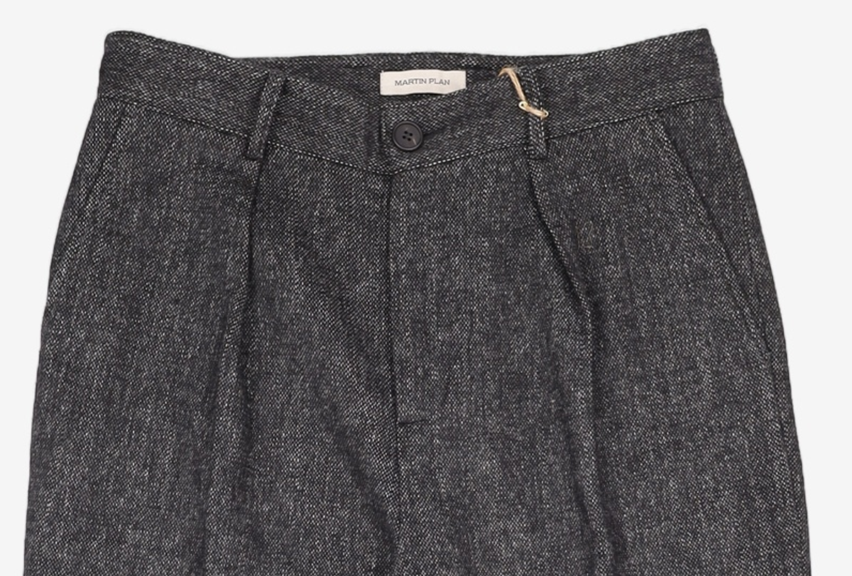 마틴플랜(MARTIN PLAN) One Tuck Wool Slacks - BLACK 105