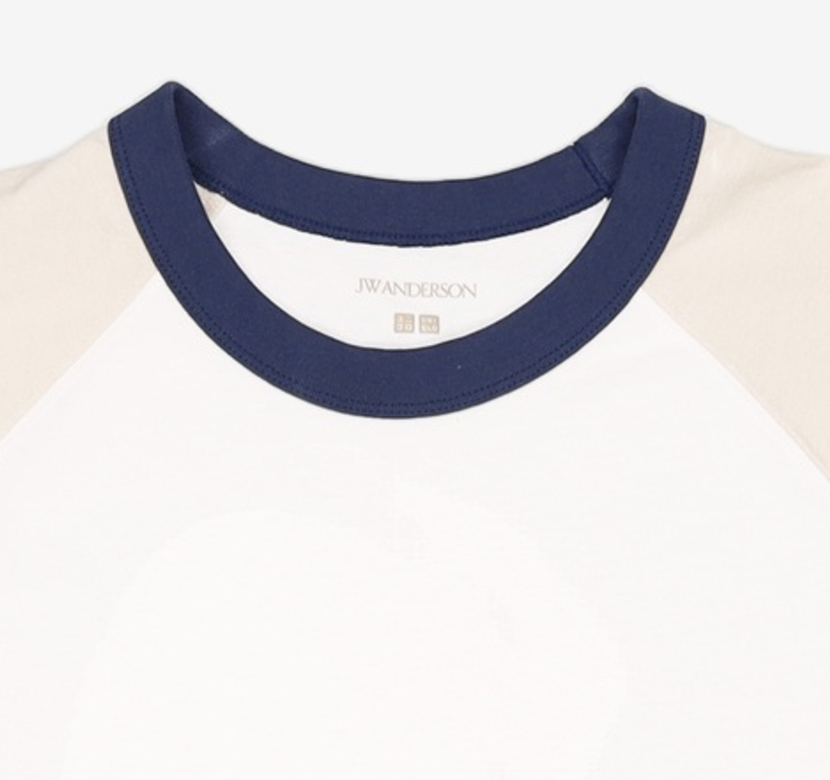 유니클로 x JW 앤더슨(UNIQLO x JW ANDERSON) 반소매 티셔츠 M