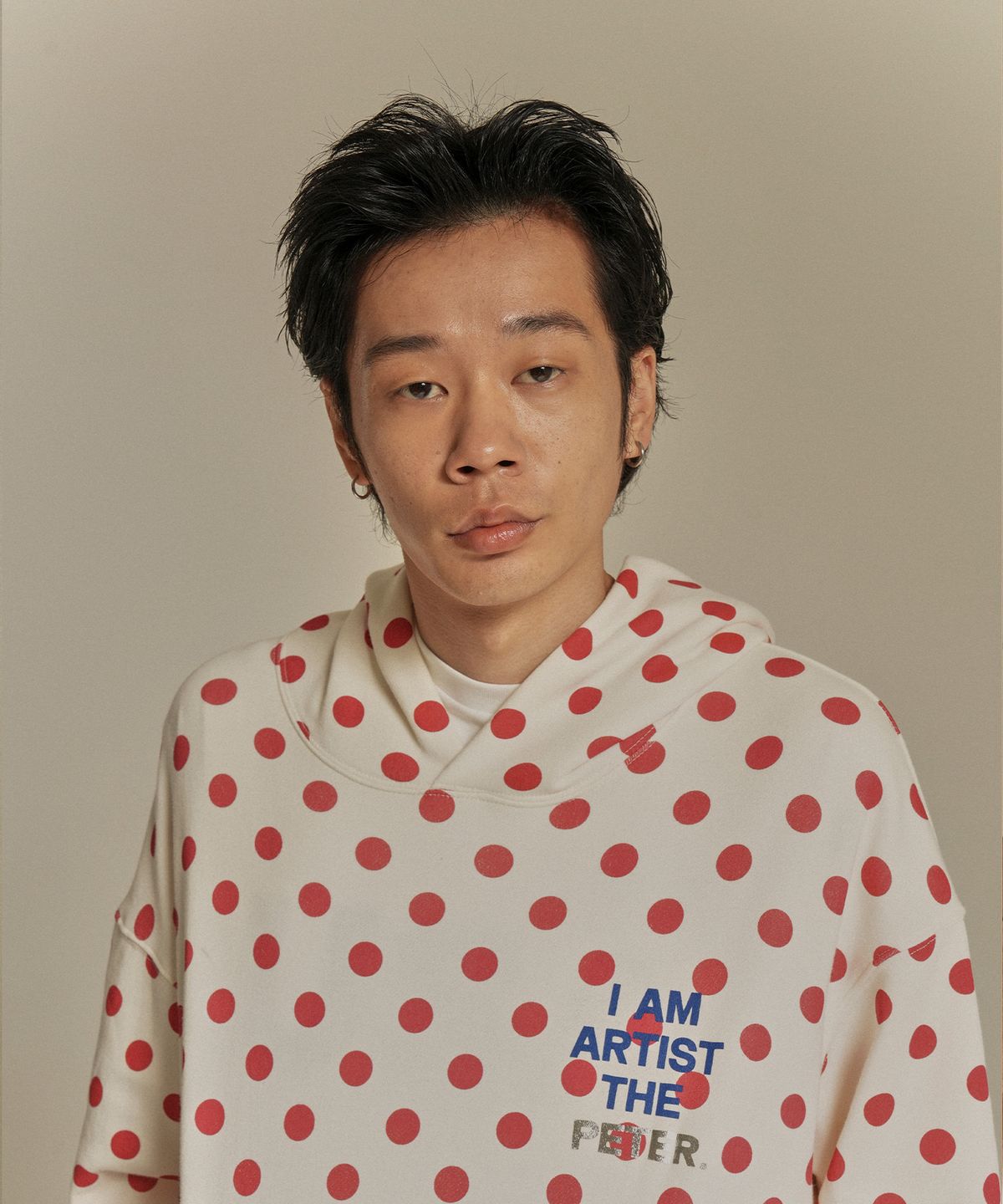 마이네임이즈피터(MYNAMEISPETER) PETER THE ARTIST DOT HOODIE - IVORY