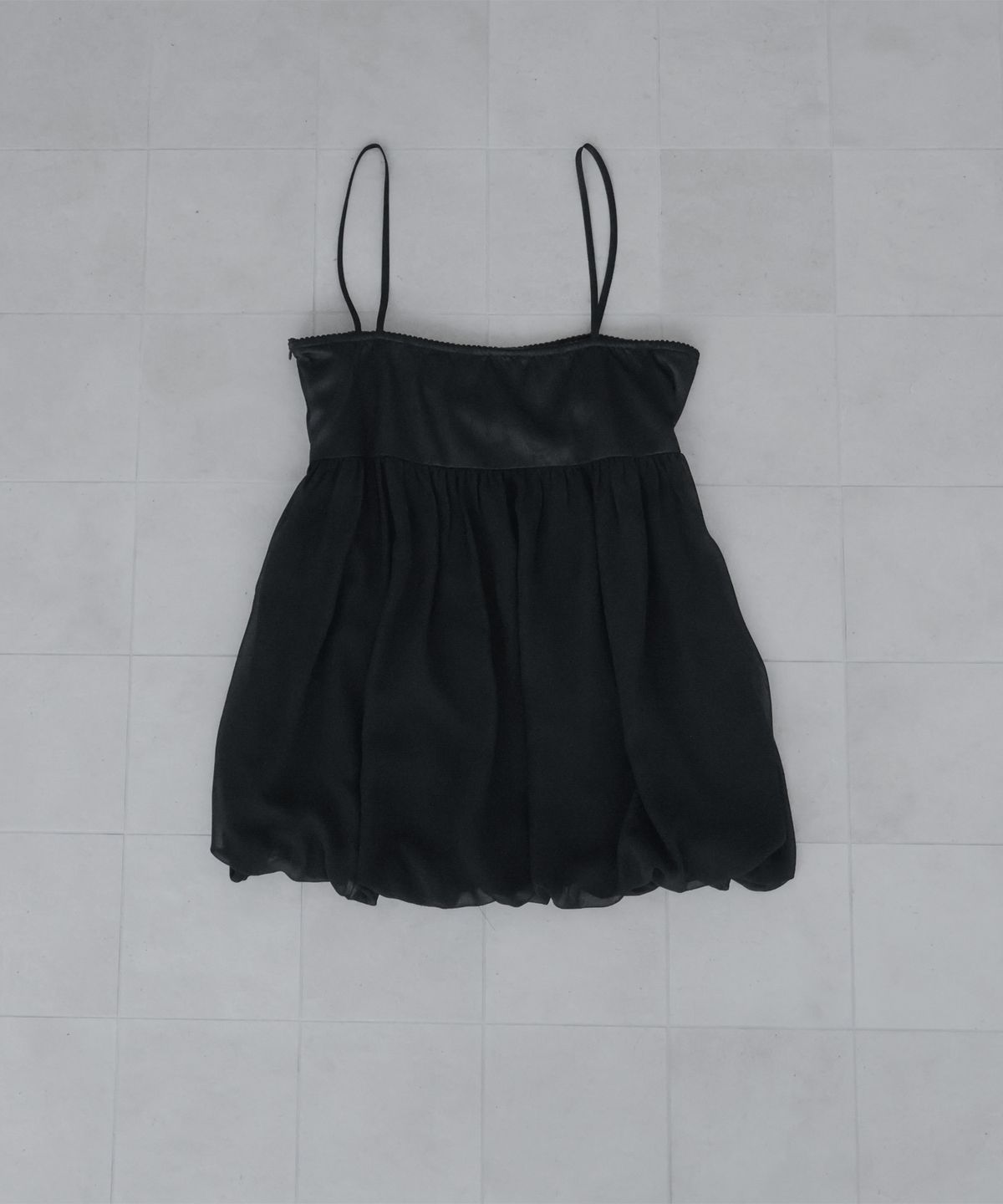 이오담(IODAM) FLORA JACQUARD BLOUSE (black)
